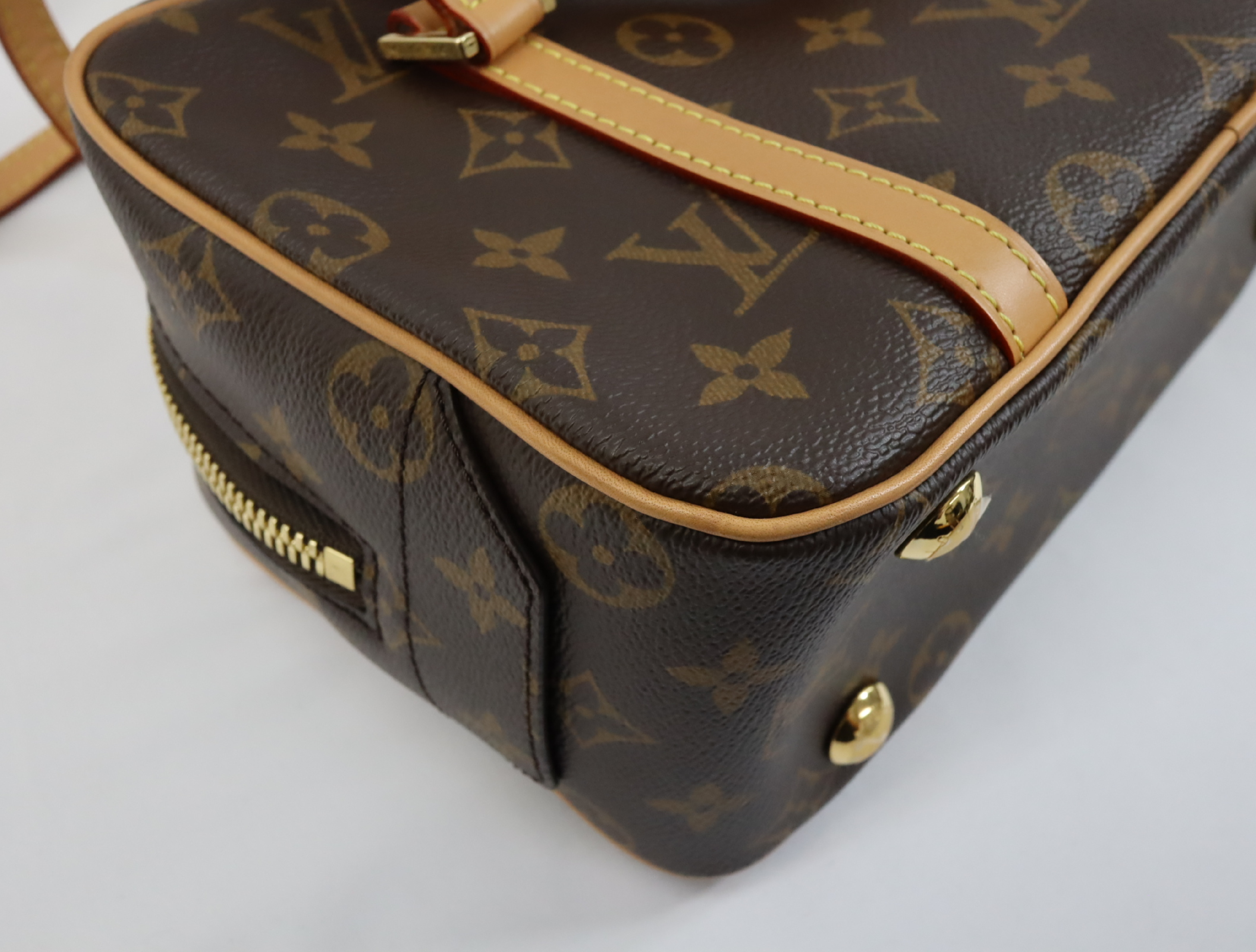 Monogram Cite M46321 Shoulder Bag (RFID detected) — view 9