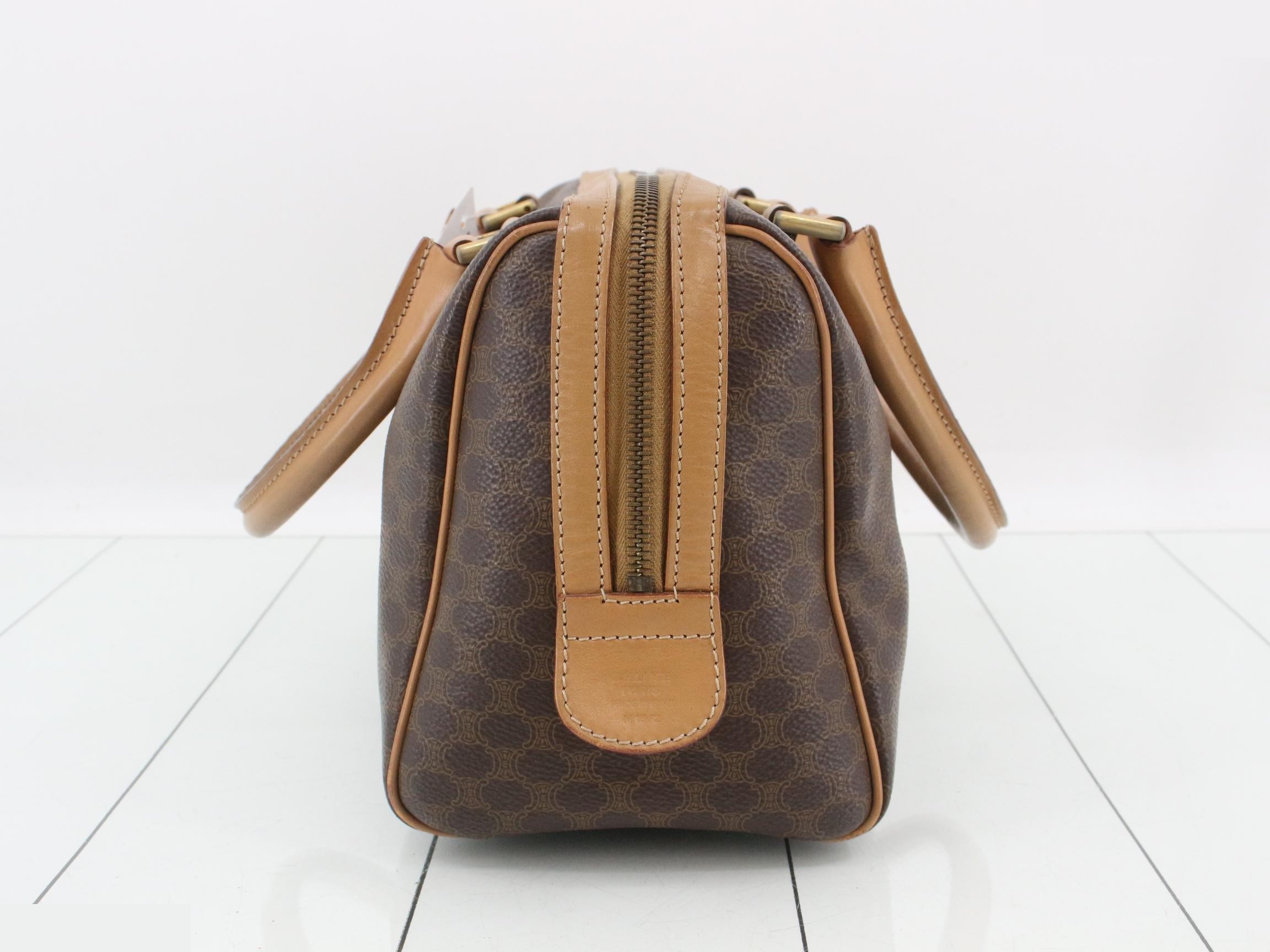 handbag — view 3