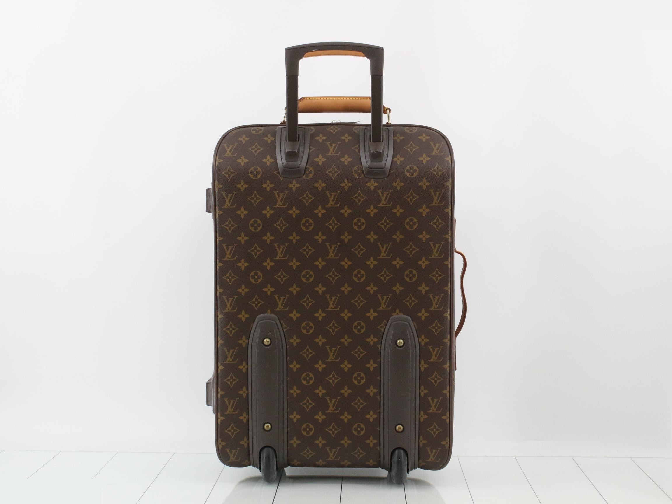 Monogram Pegase 55 M23294 SP1000 — view 2