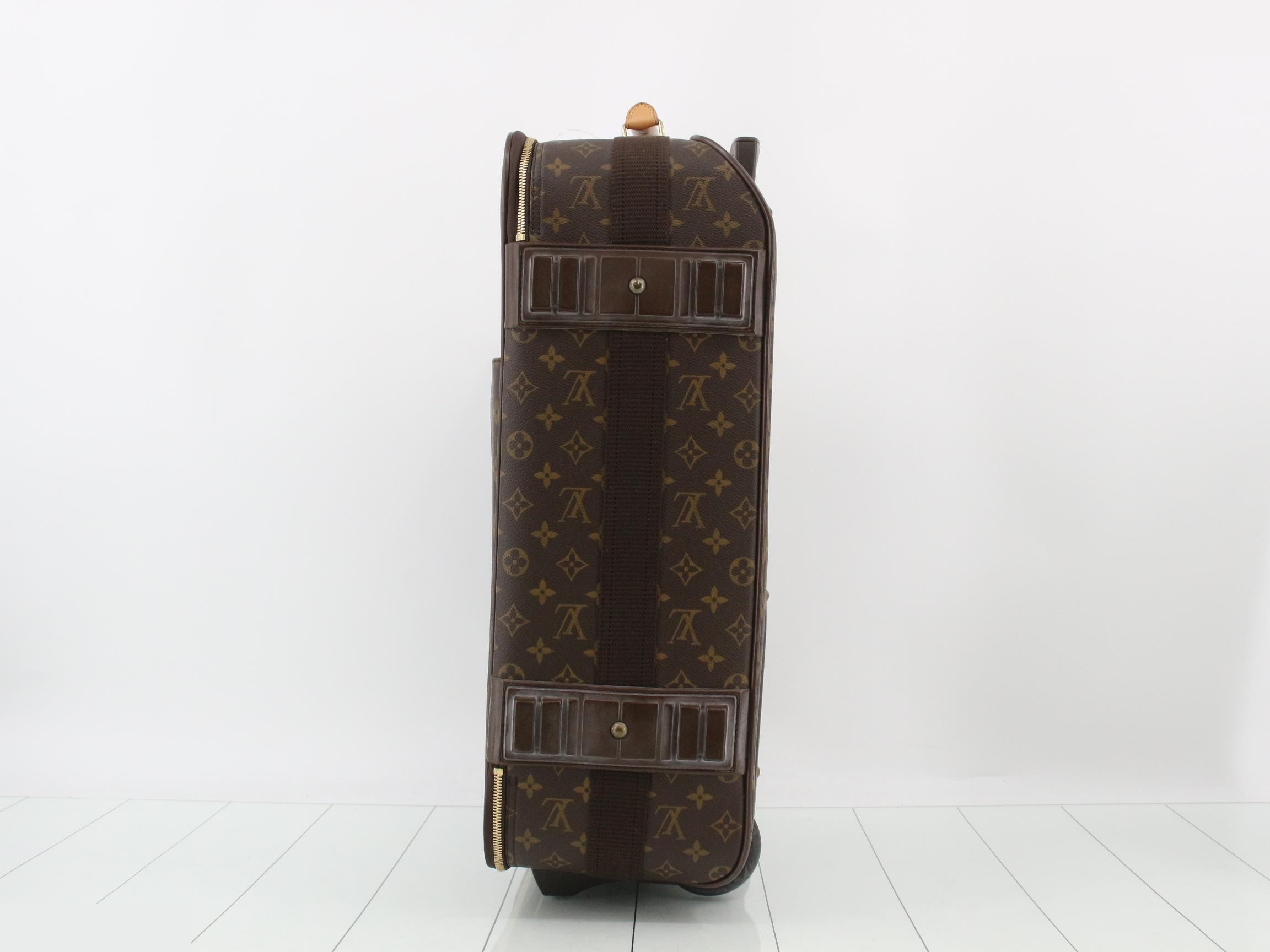 Monogram Pegase 55 M23294 SP1000 — view 3