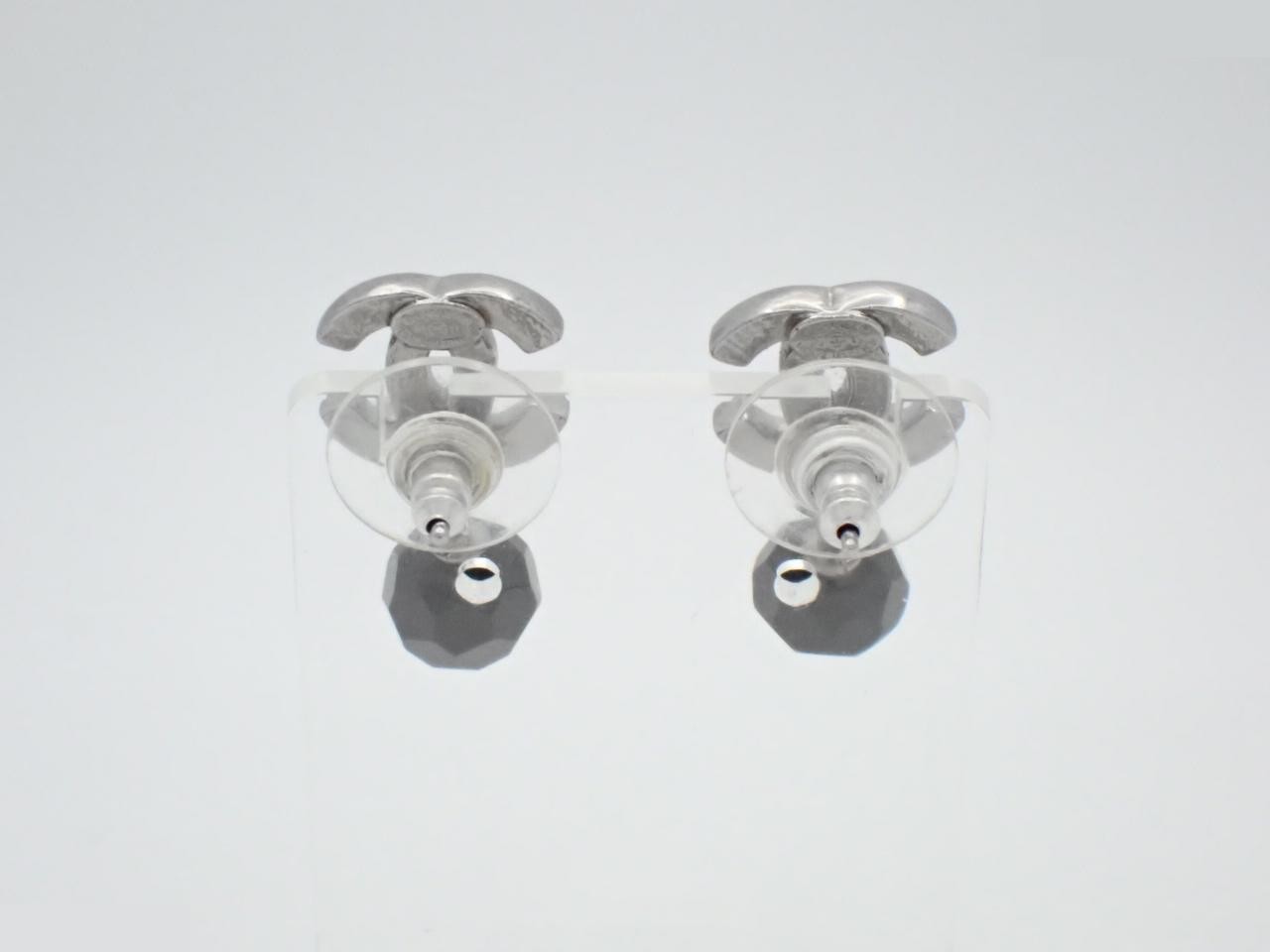 Earrings 10V — view 2
