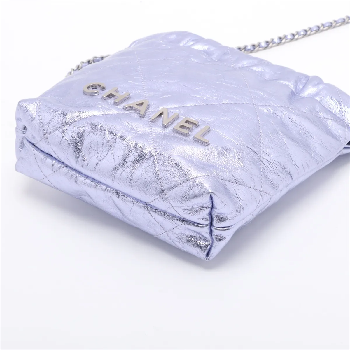 22 Mini Shiny Calfskin Chain Shoulder Bag Purple Gunmetal Hardware NA4TTC1H Random Plate AS3980 — view 3