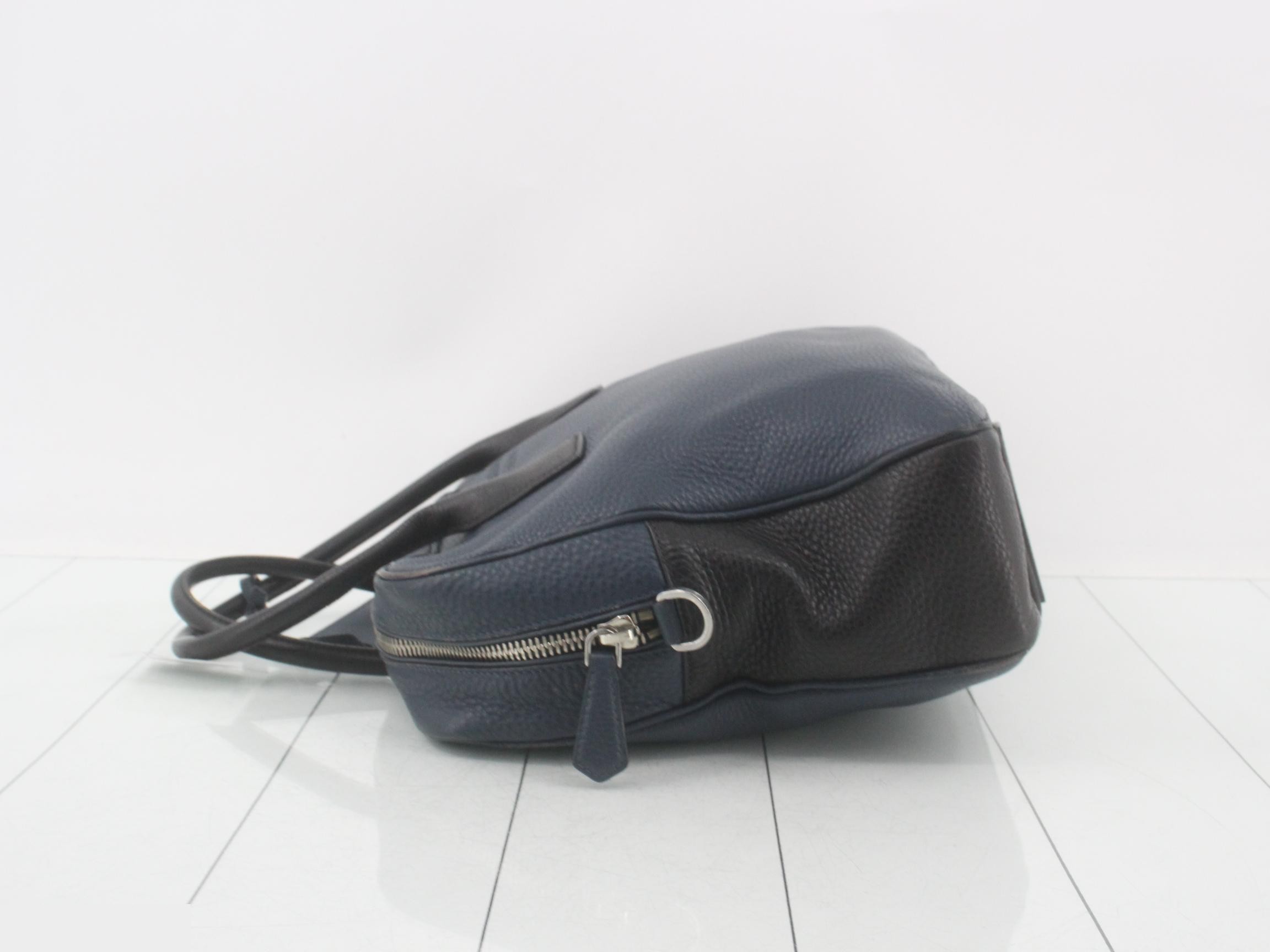 VA1051 Vitello Daino Handbag — view 4