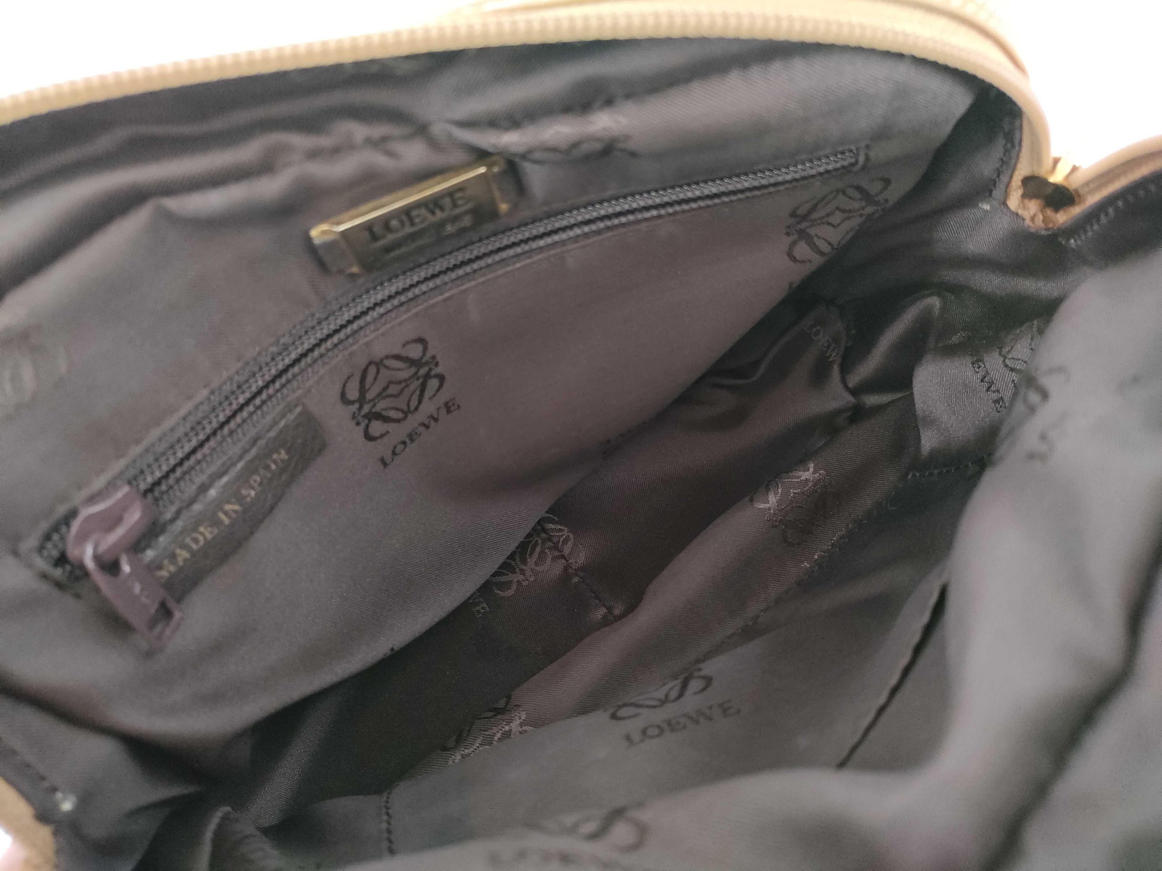 Lambskin Beige Shoulder Bag — view 9