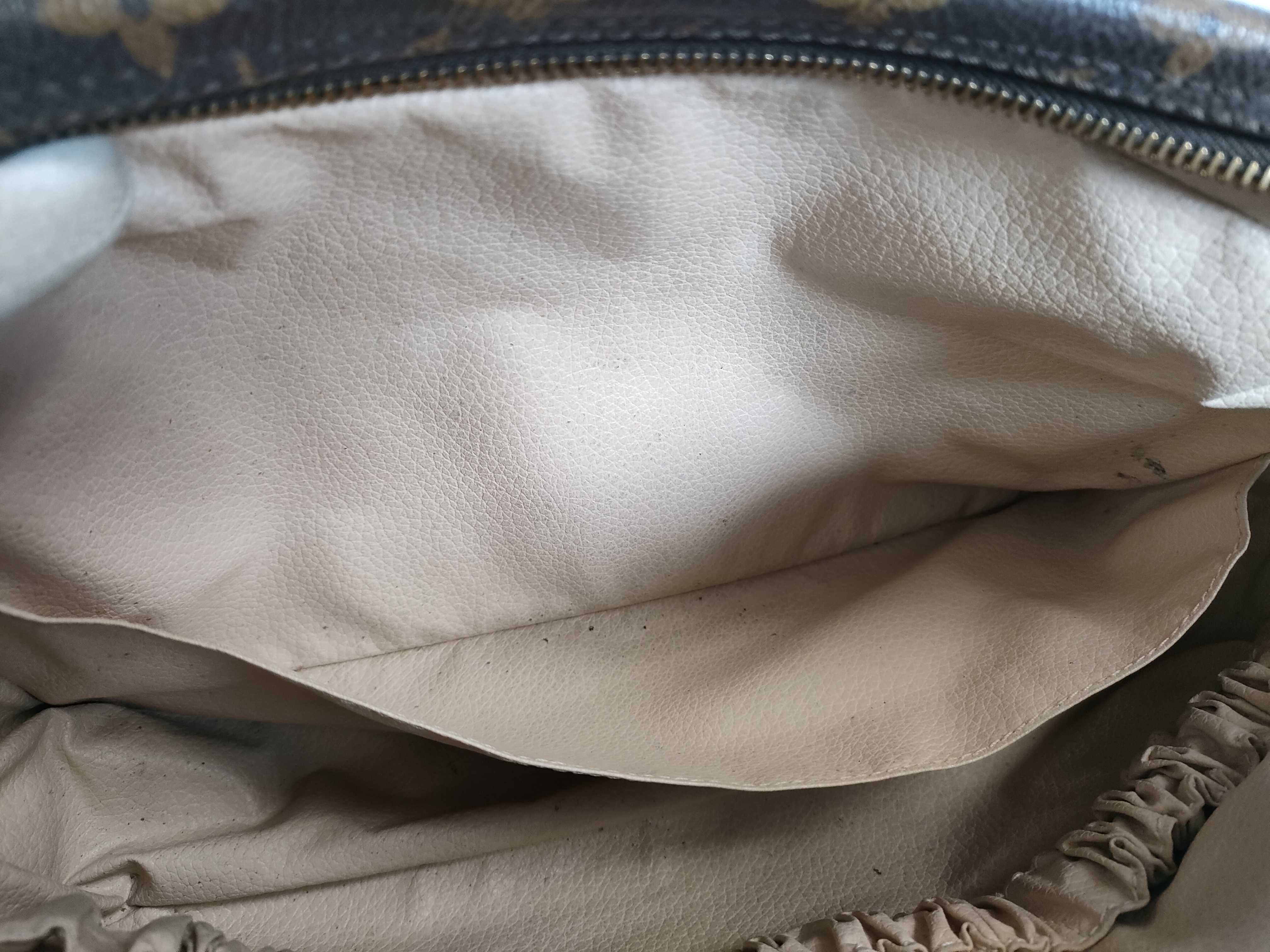 Monogram Louis Vuitton Trousses Toilette 28 Monogram M47522 Pouch — view 10