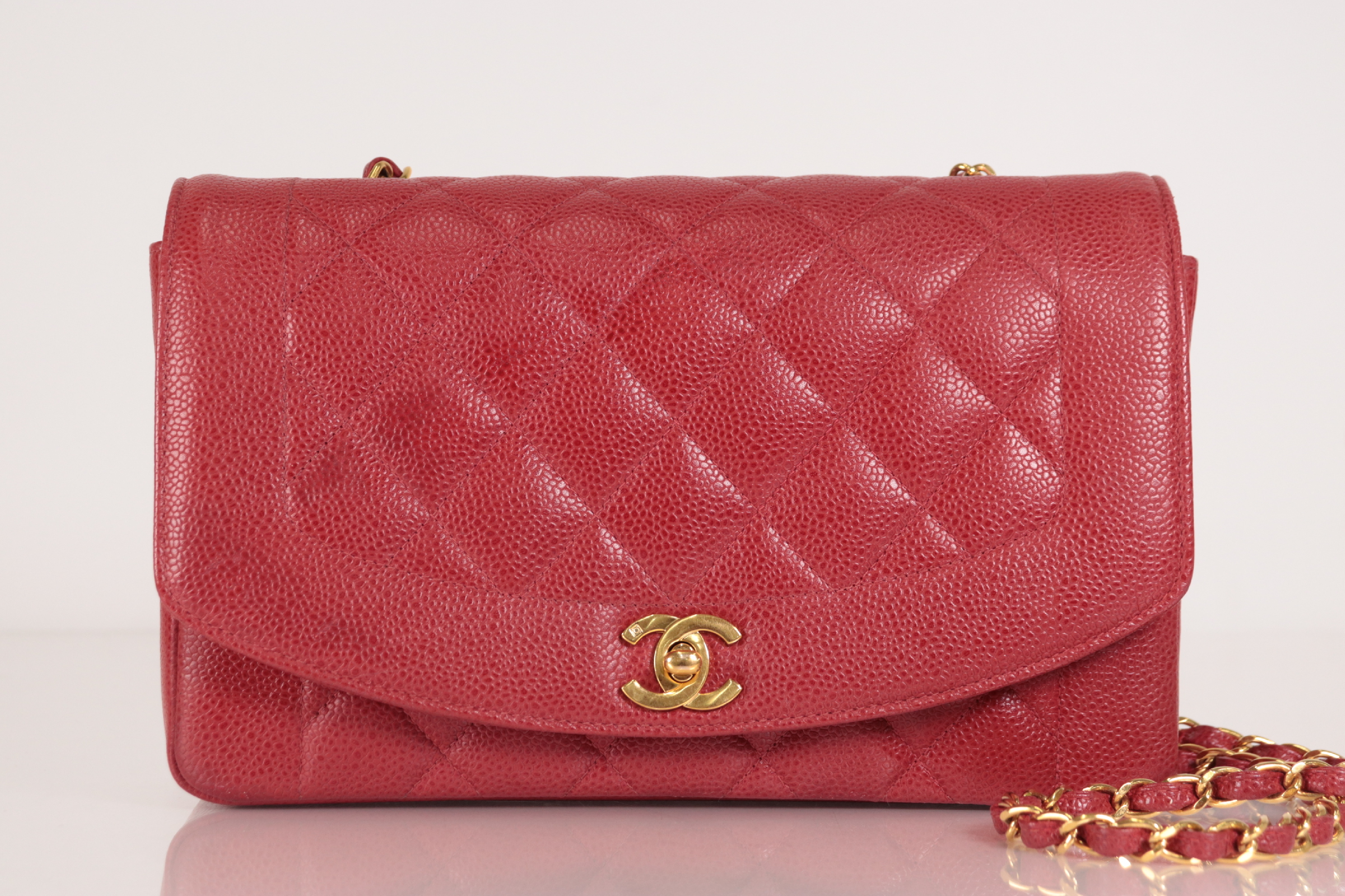 Diana 25 Caviar Chain Shoulder Bag, Red, Series 3 — view 2
