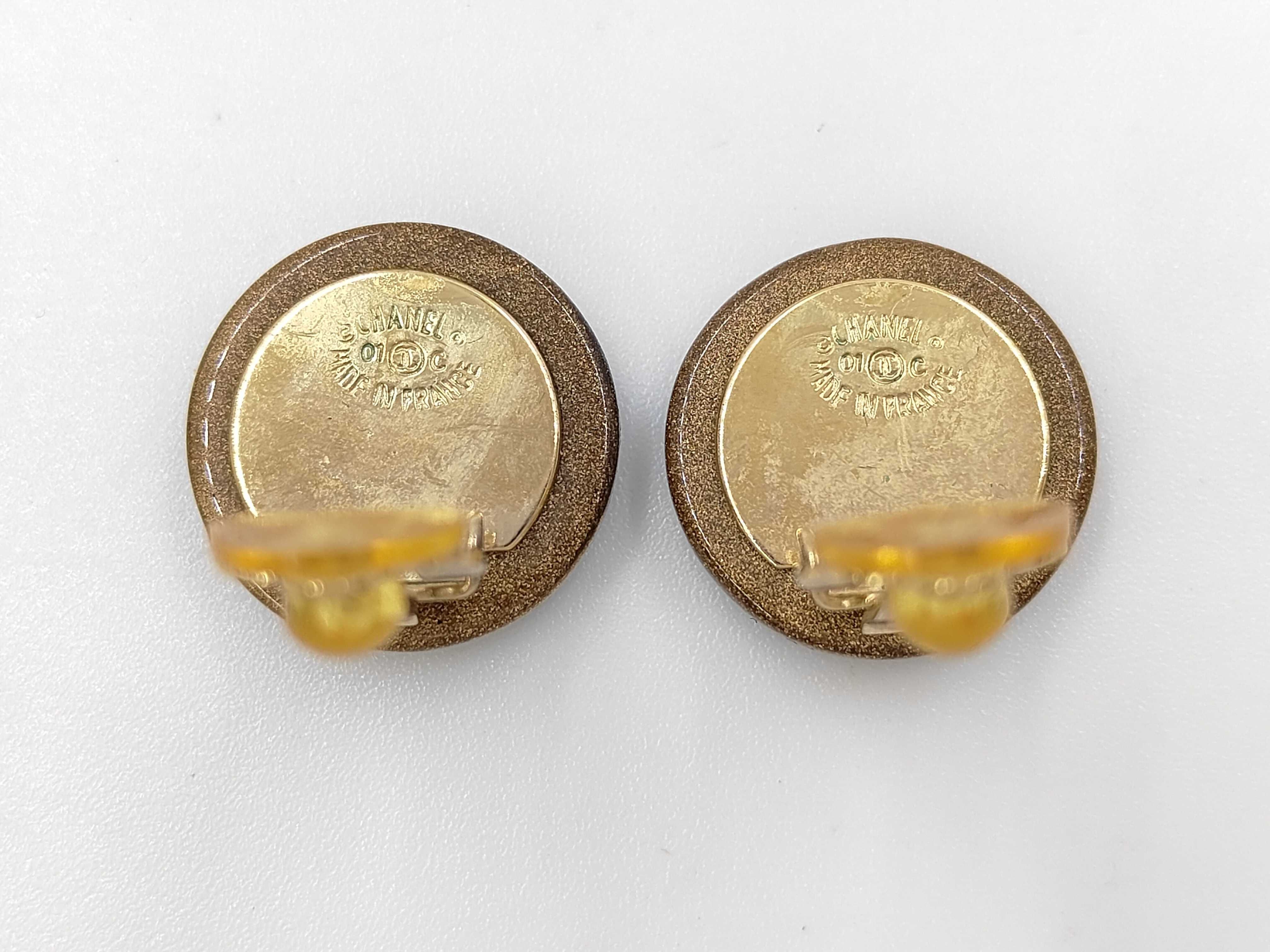 earrings — view 4