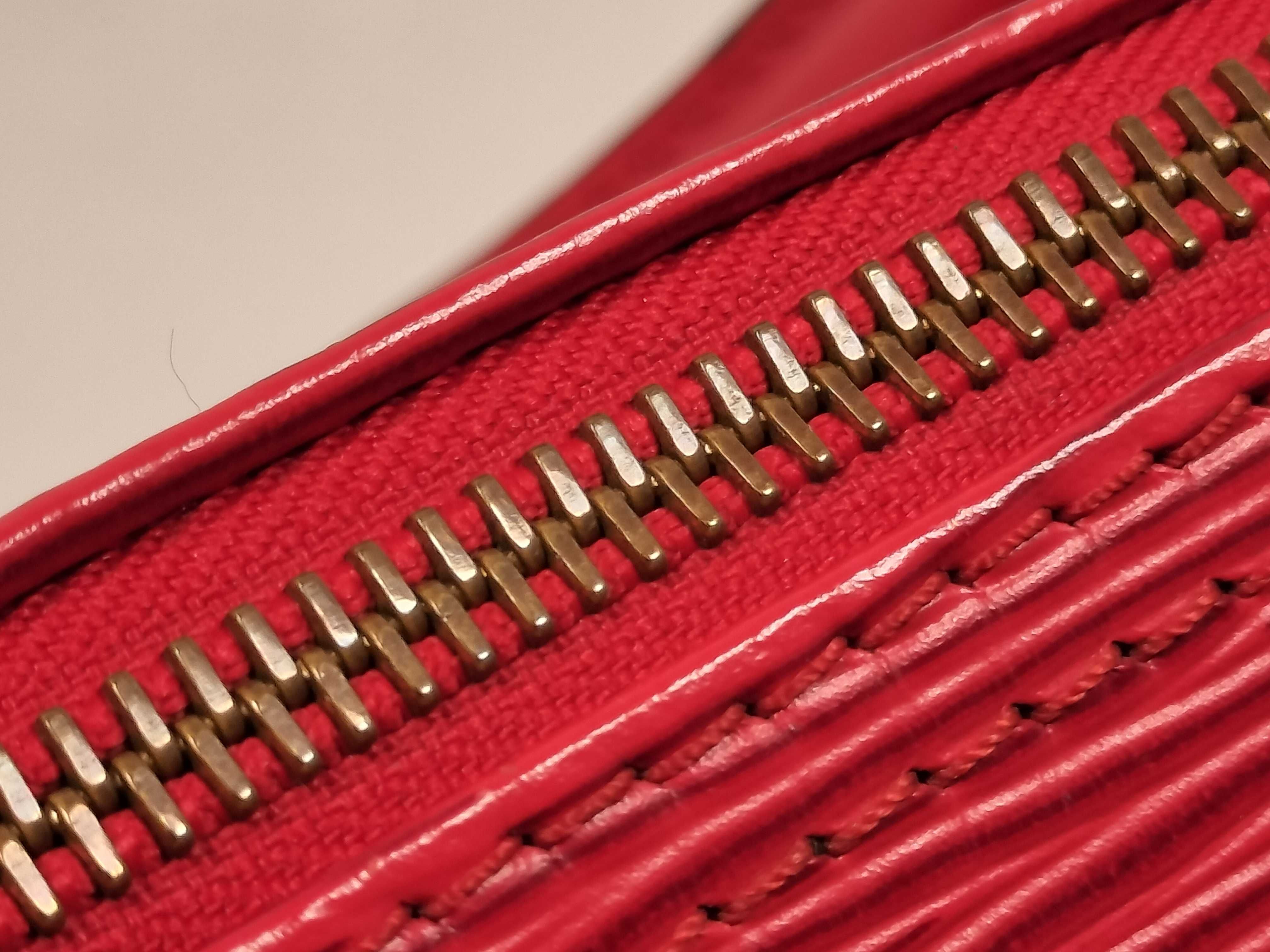 Epi Speedy 30 / Epi / Castilian Red / M43007 / VI1902 Handbag — view 8