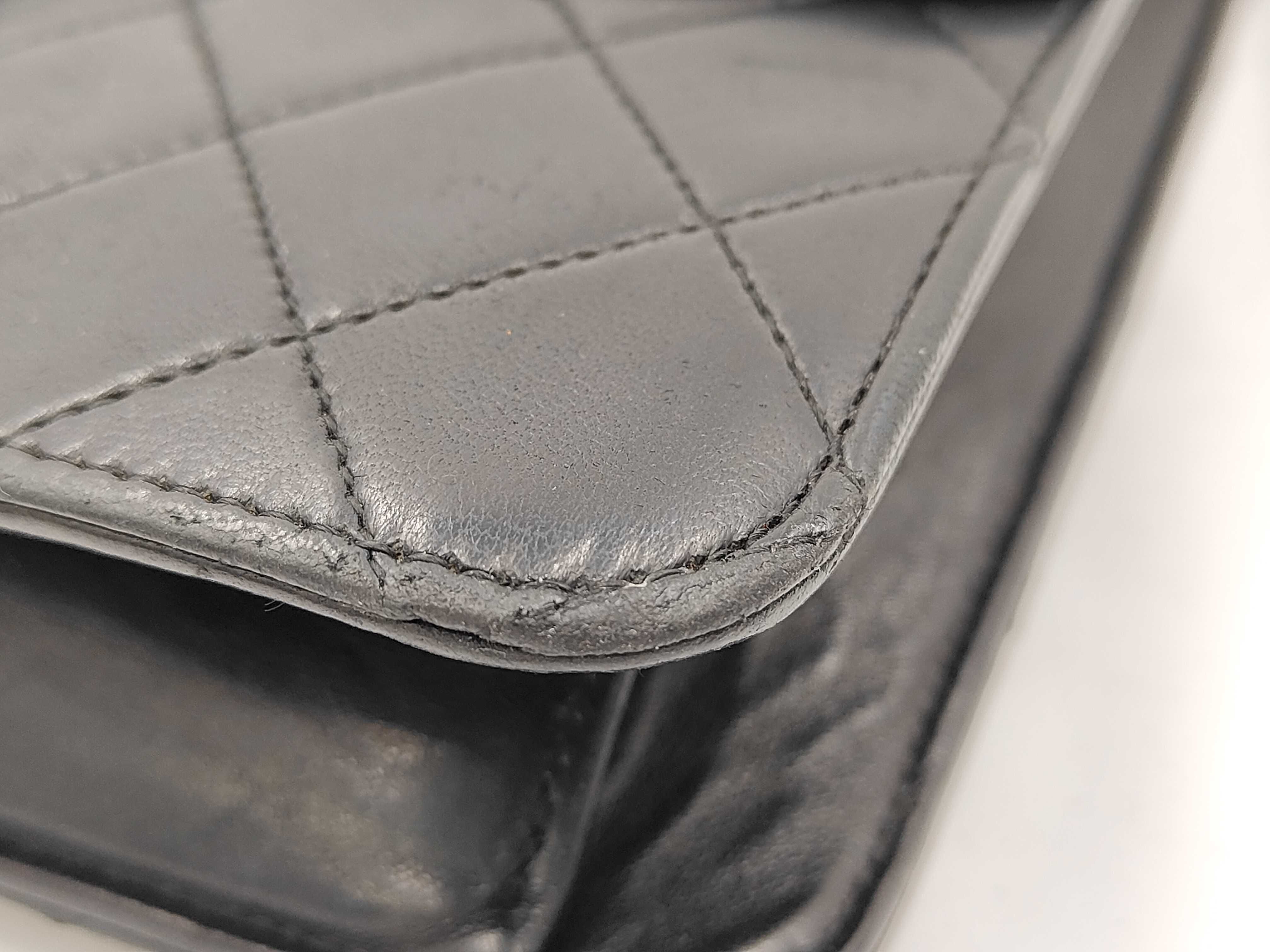 Matelassé Push Black Shoulder Bag — view 6