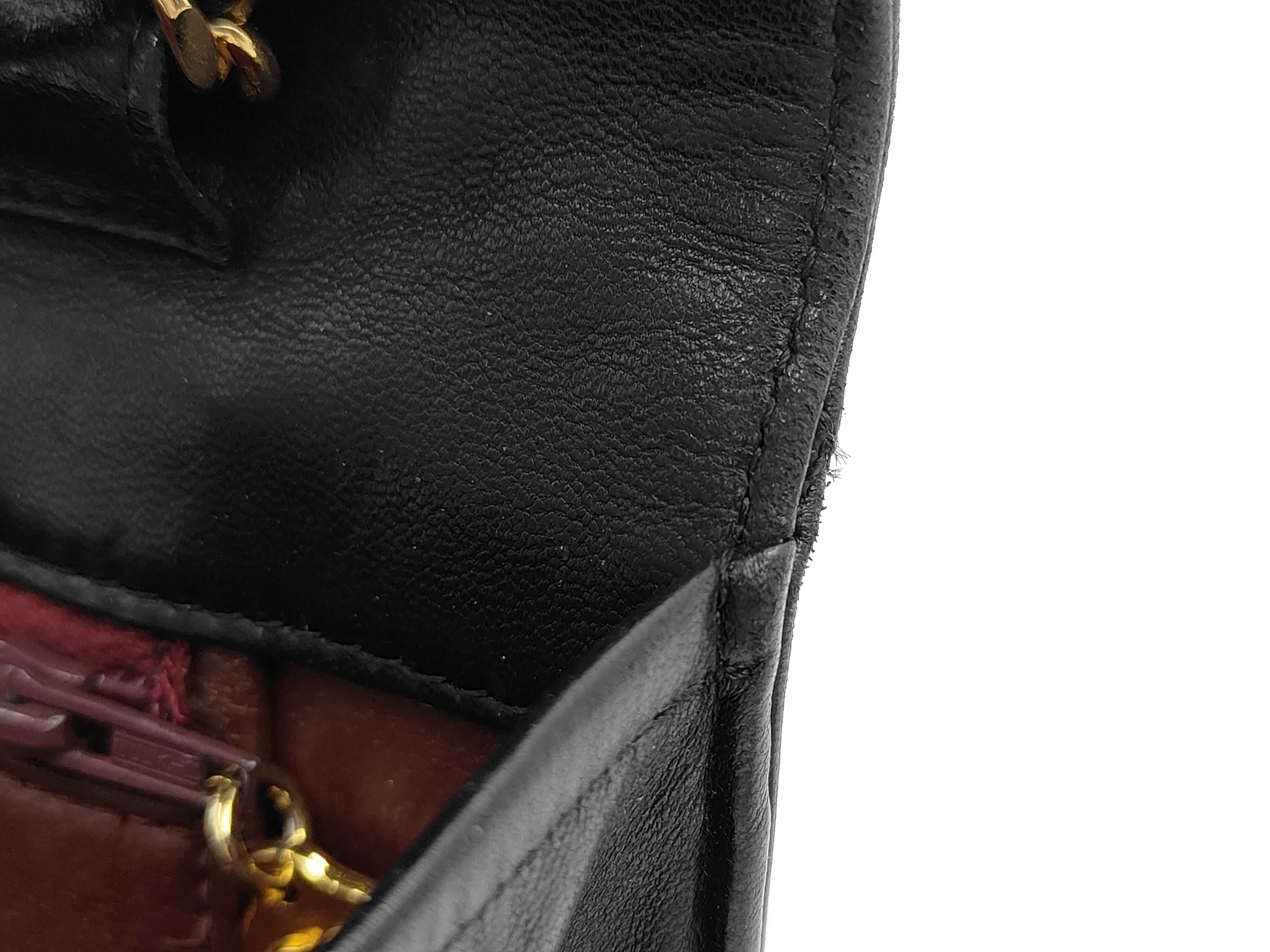Matelassé Push Black Shoulder Bag — view 9