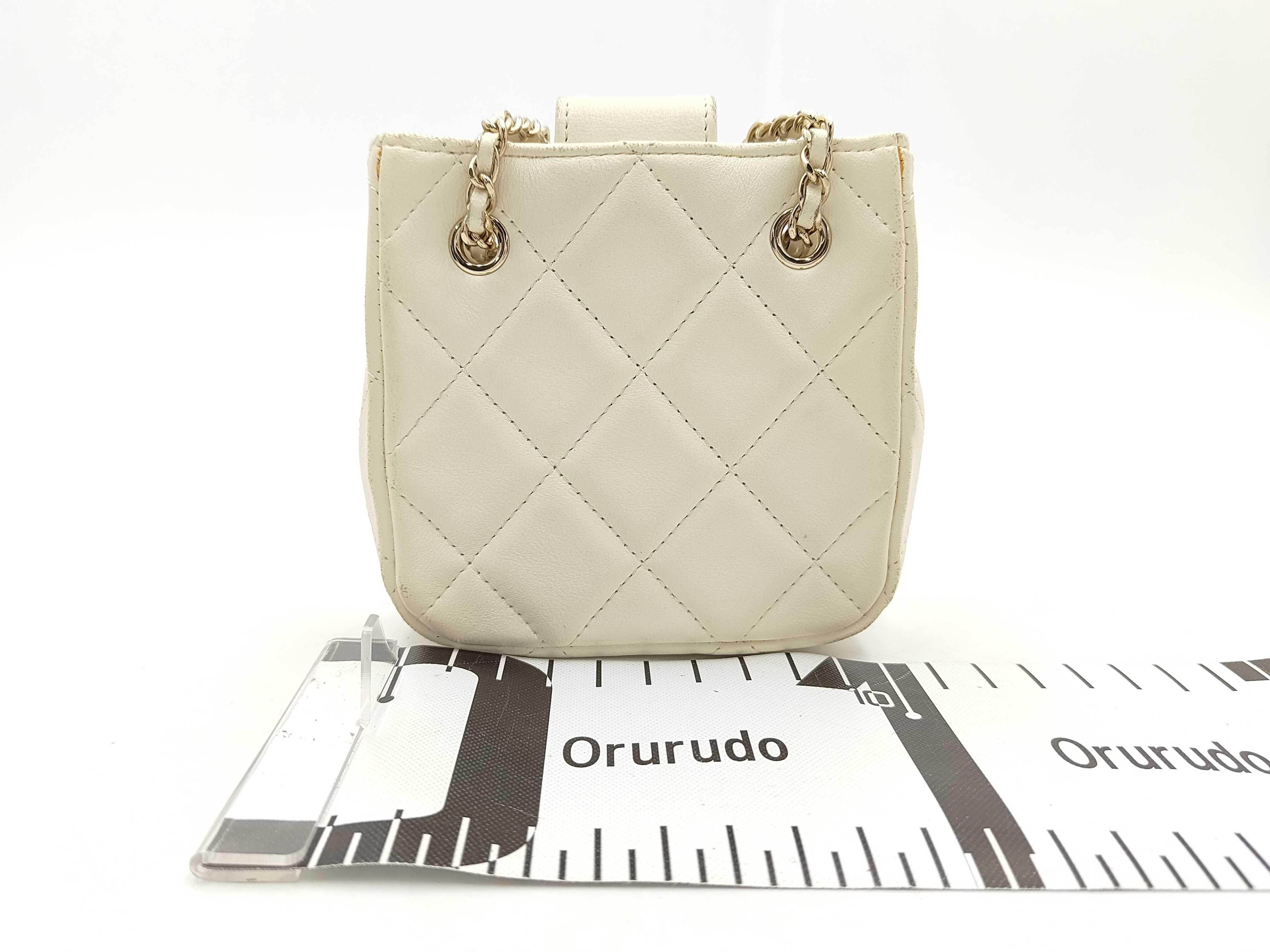 Matelassé Mini Chain Shoulder Bag 31804087 — view 2