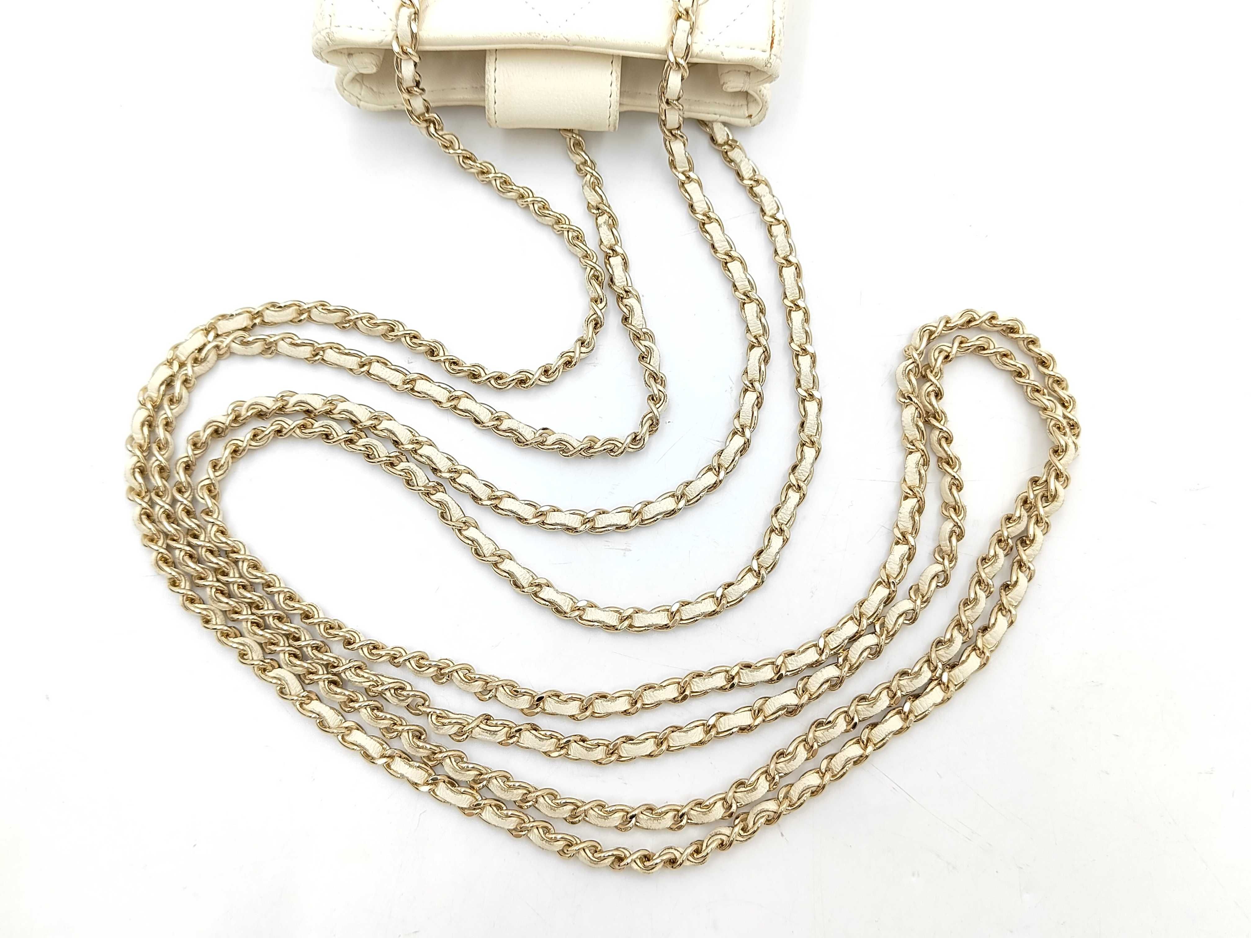 Matelassé Mini Chain Shoulder Bag 31804087 — view 3