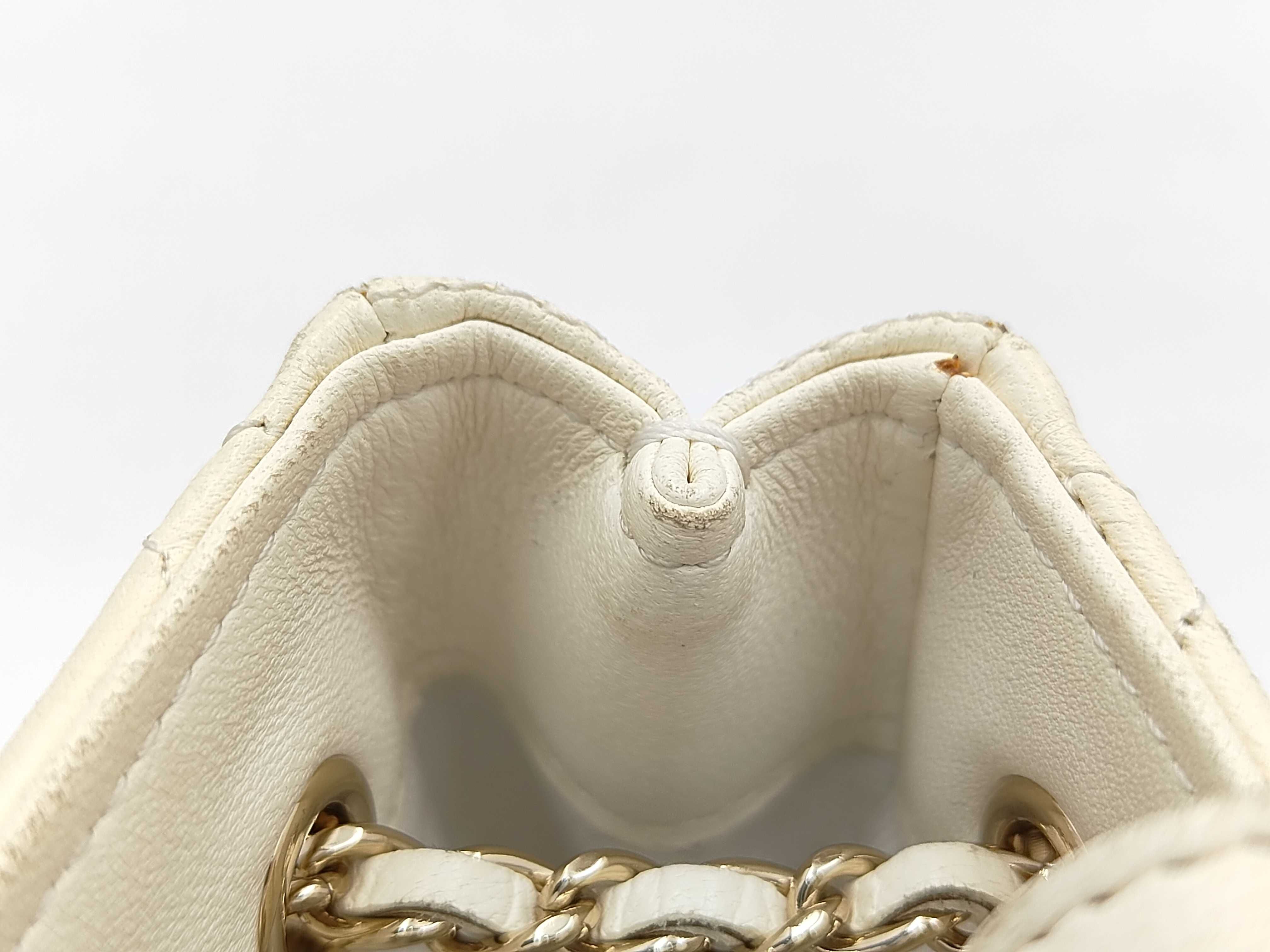 Matelassé Mini Chain Shoulder Bag 31804087 — view 7