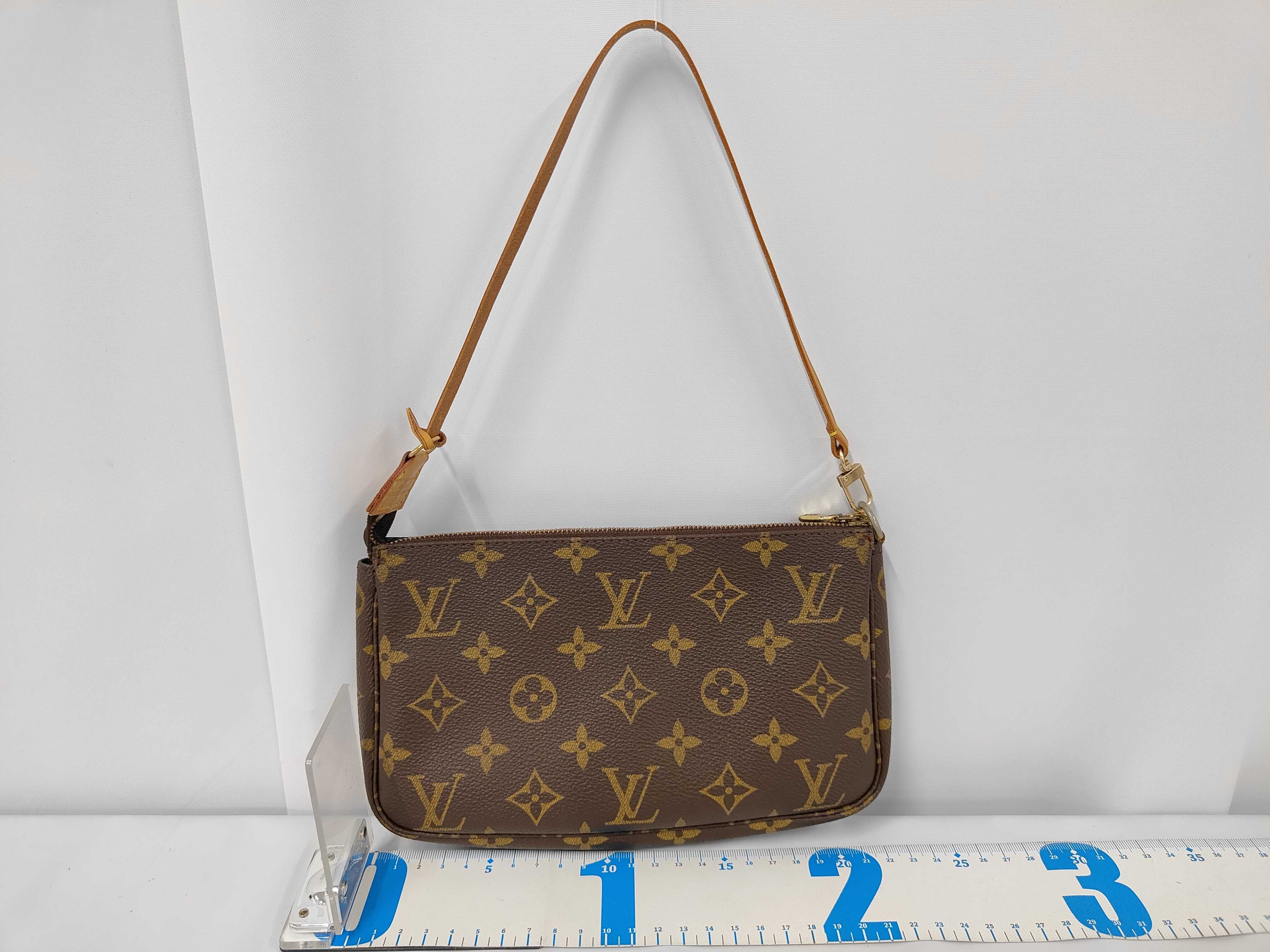 Monogram Accessoires AR0996 Handbag — view 2
