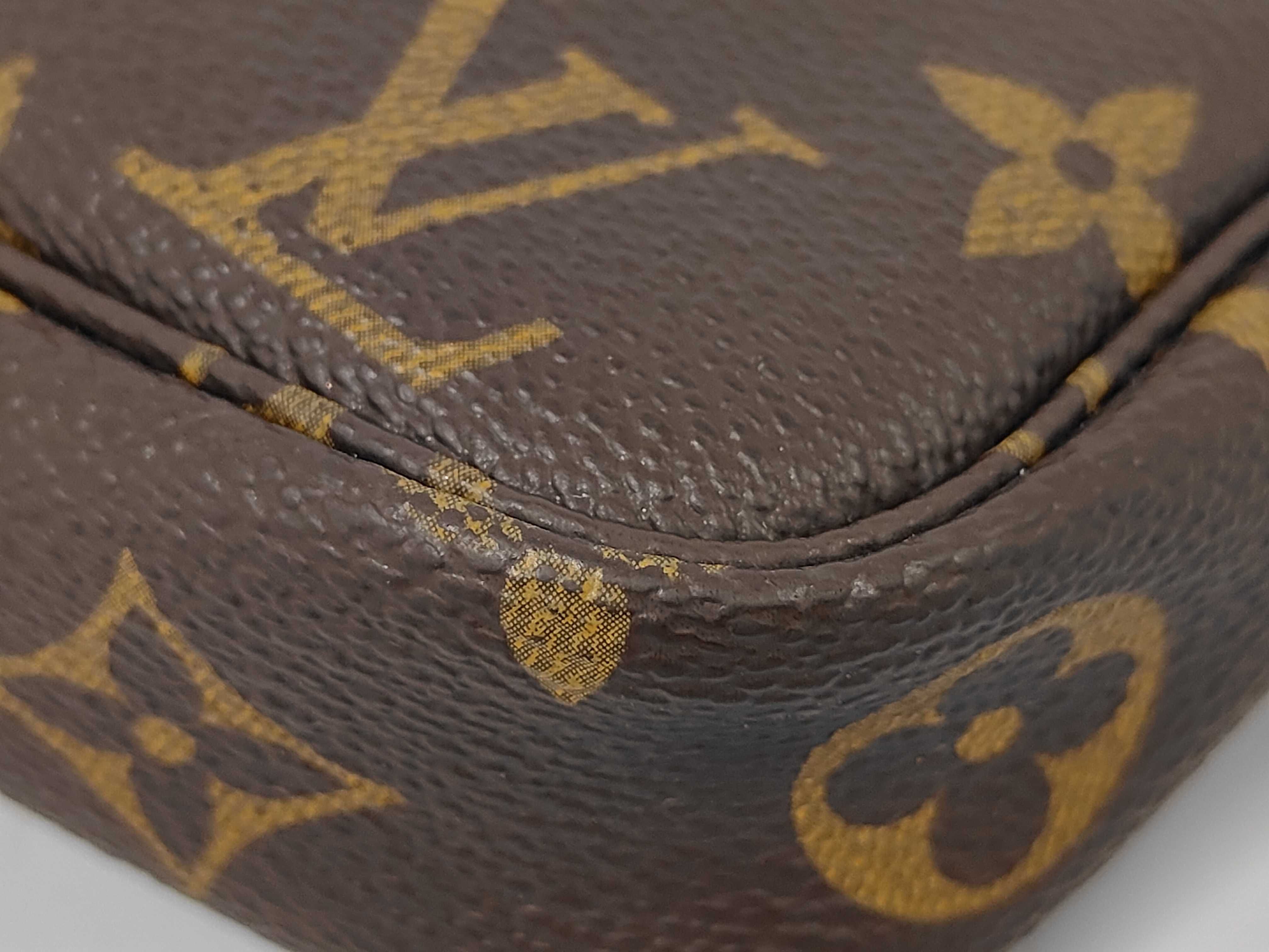 Monogram Accessoires AR0996 Handbag — view 7