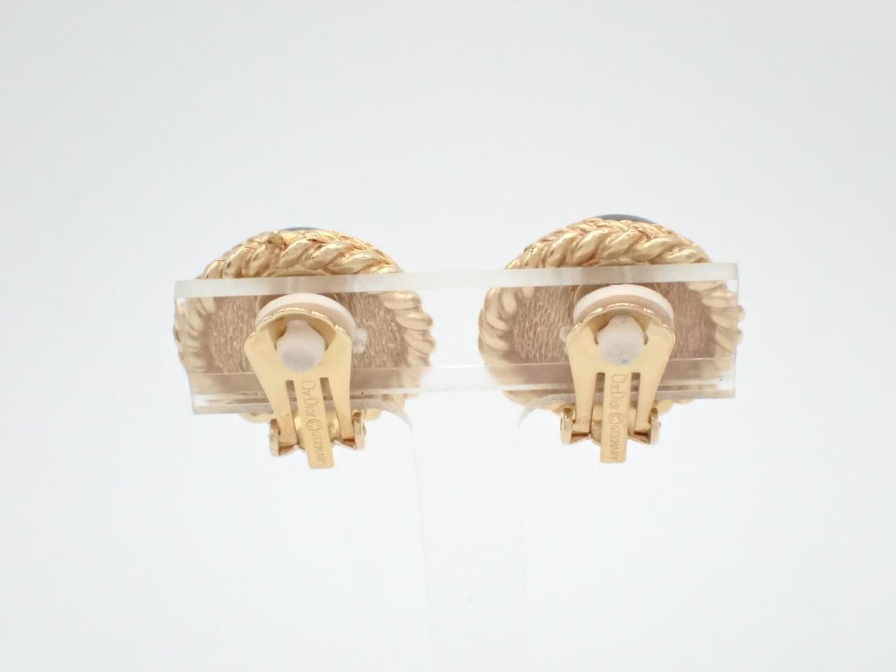 Other lines: Precious metals and earrings — view 2
