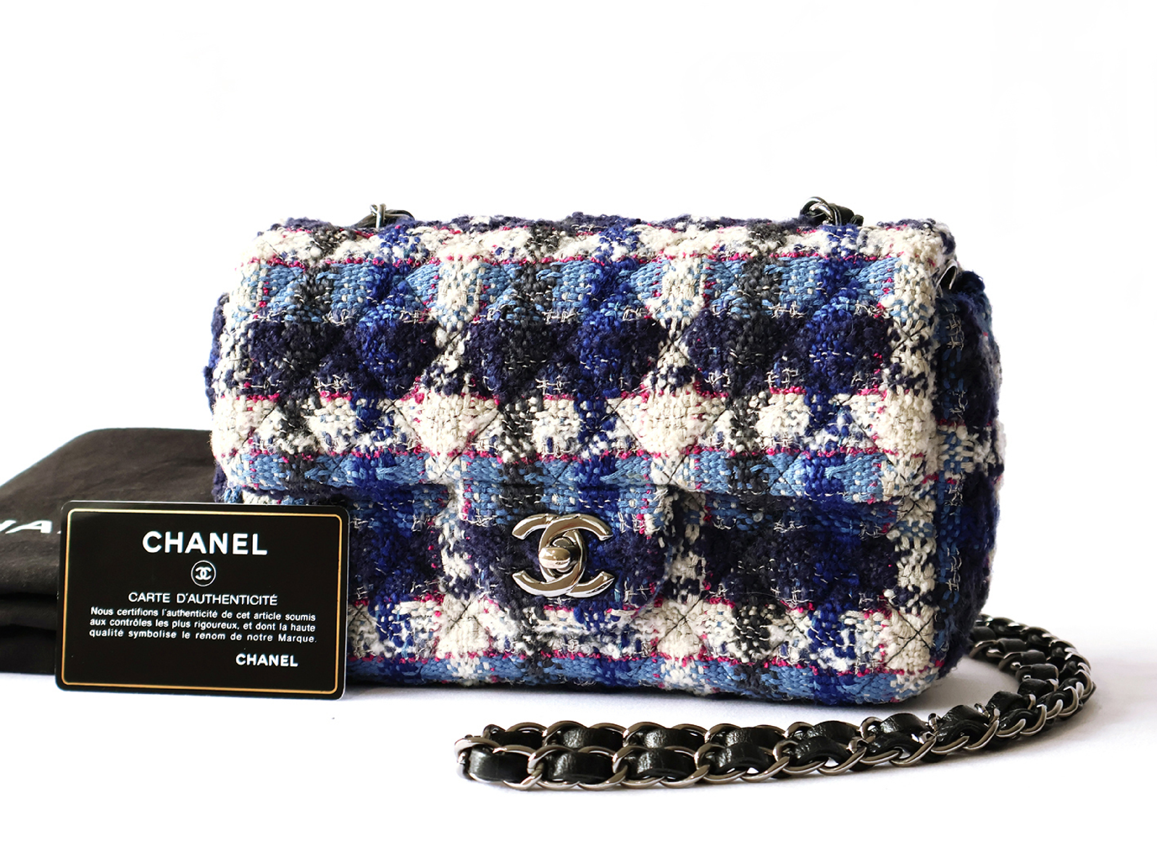 Mini Matelassé 20 Tweed Chain Shoulder Bag (with original seal, serial number 26)