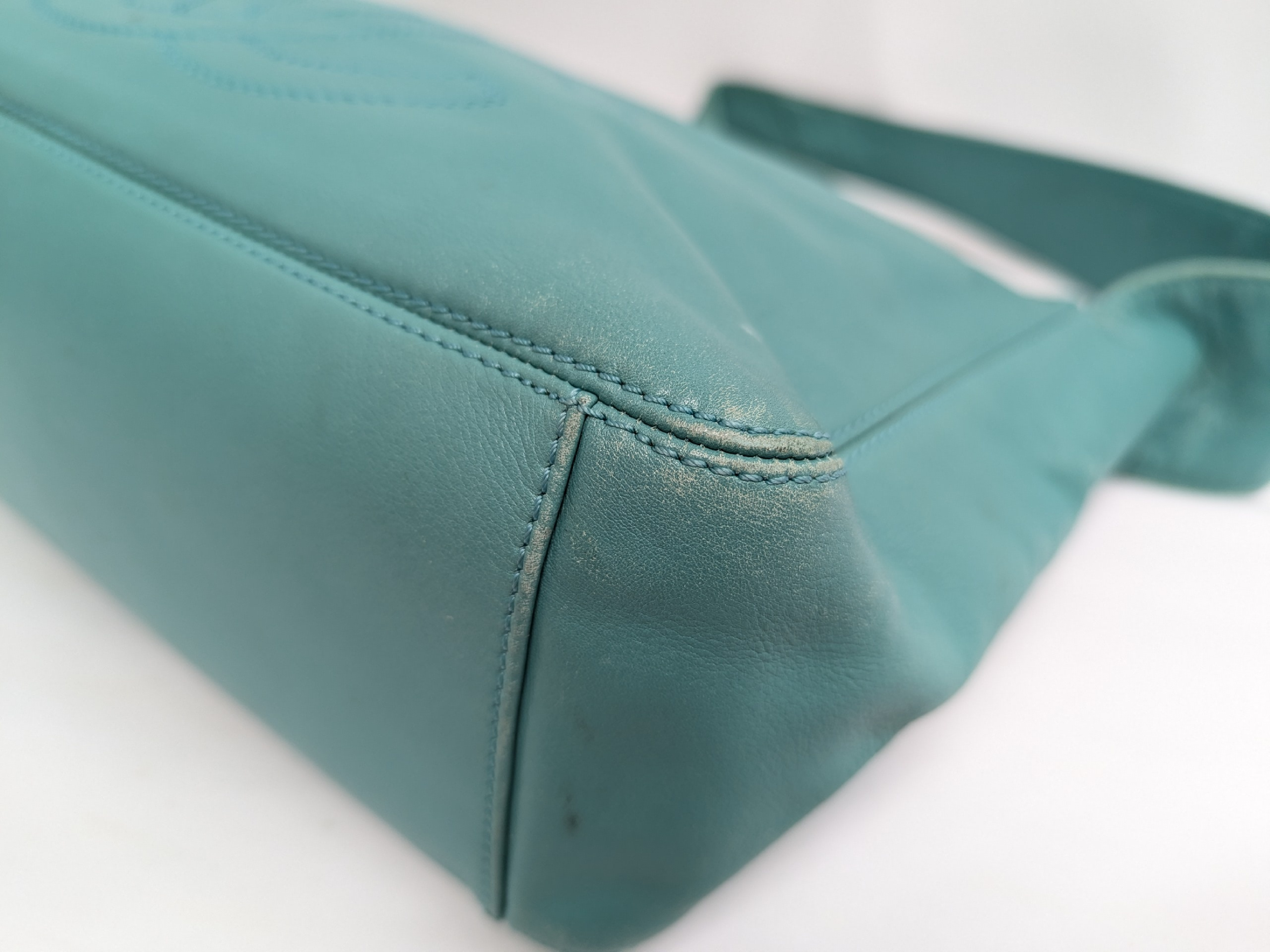 Calfskin One-Shoulder Bag, Emerald Green, Series 5 Handbag — view 4