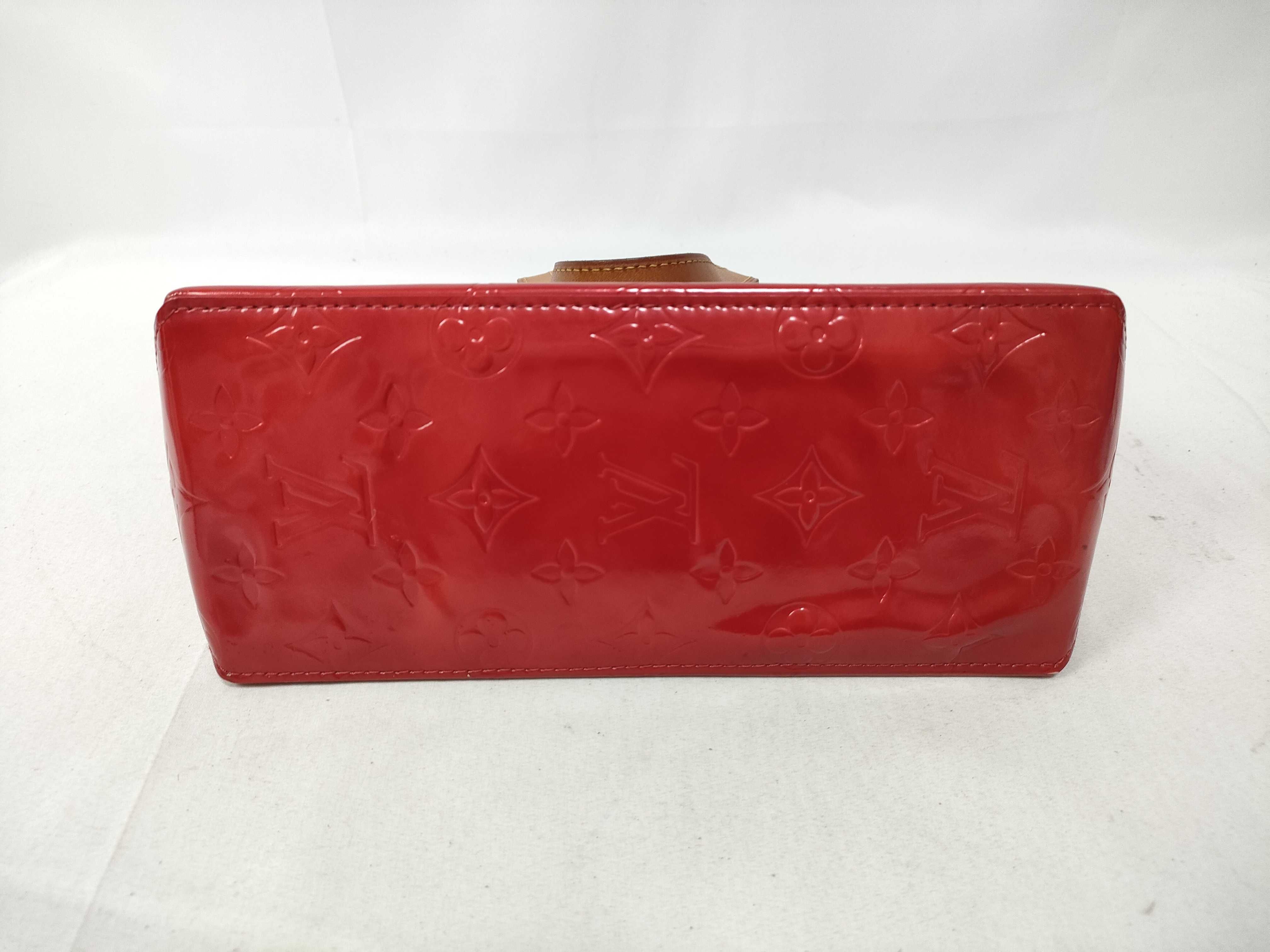 Vernis Louis Vuitton Handbag — view 3
