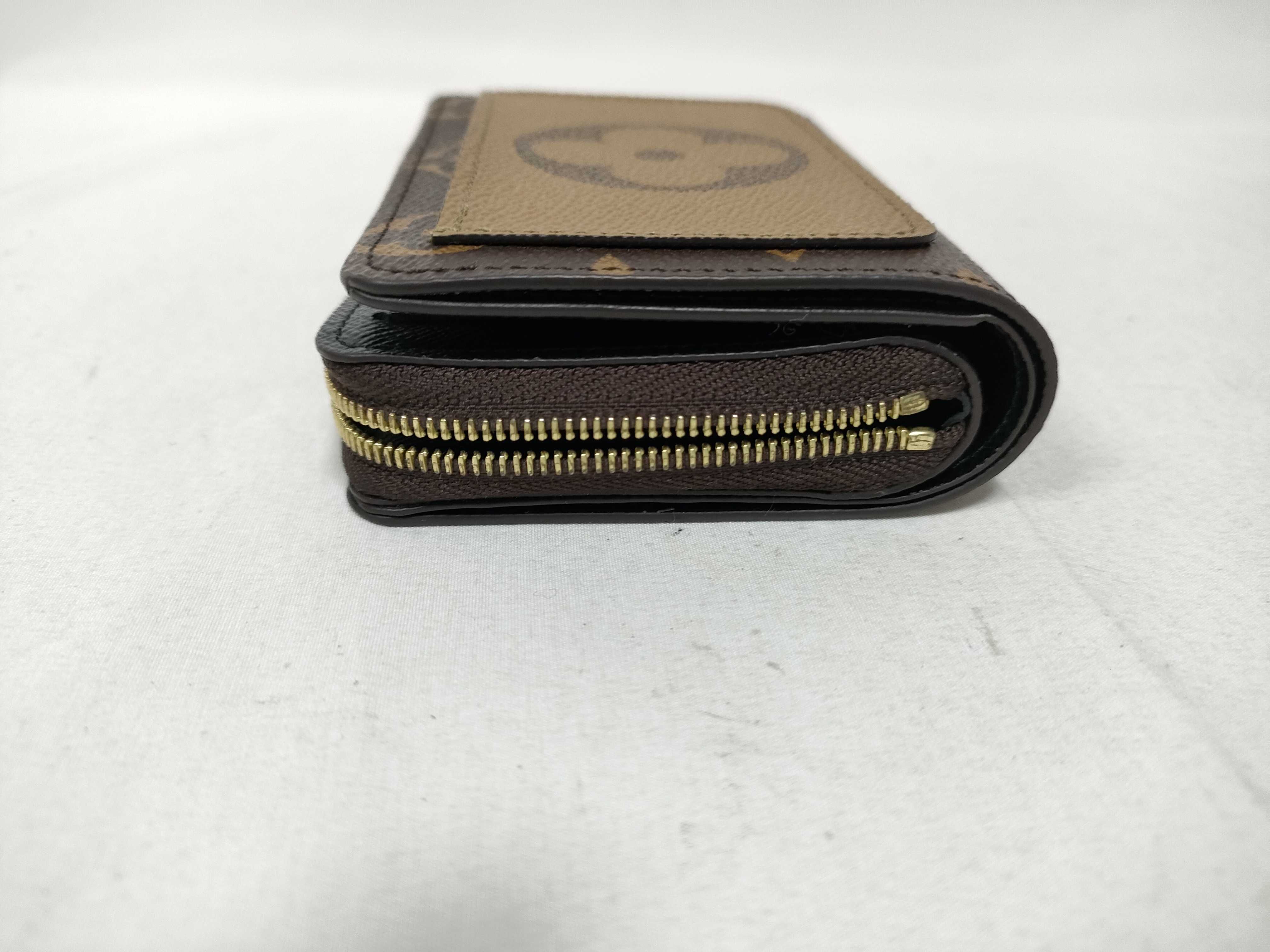 Monogram Louis Vuitton Excellent Condition Monogram Reverse Giant Portefeuille Lou Bi-fold Wallet M81461 RFID Wallet — view 6
