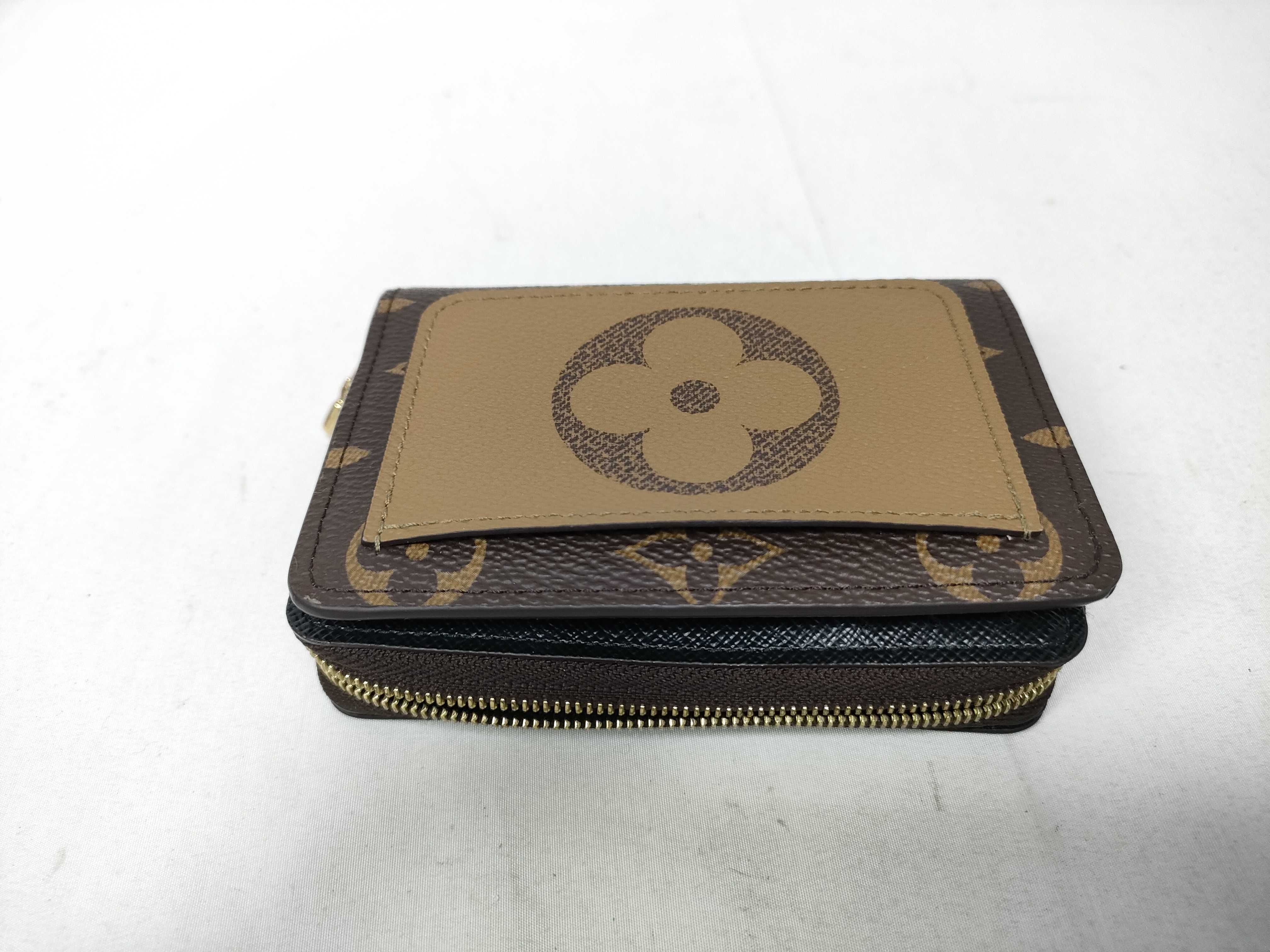 Monogram Louis Vuitton Excellent Condition Monogram Reverse Giant Portefeuille Lou Bi-fold Wallet M81461 RFID Wallet — view 7
