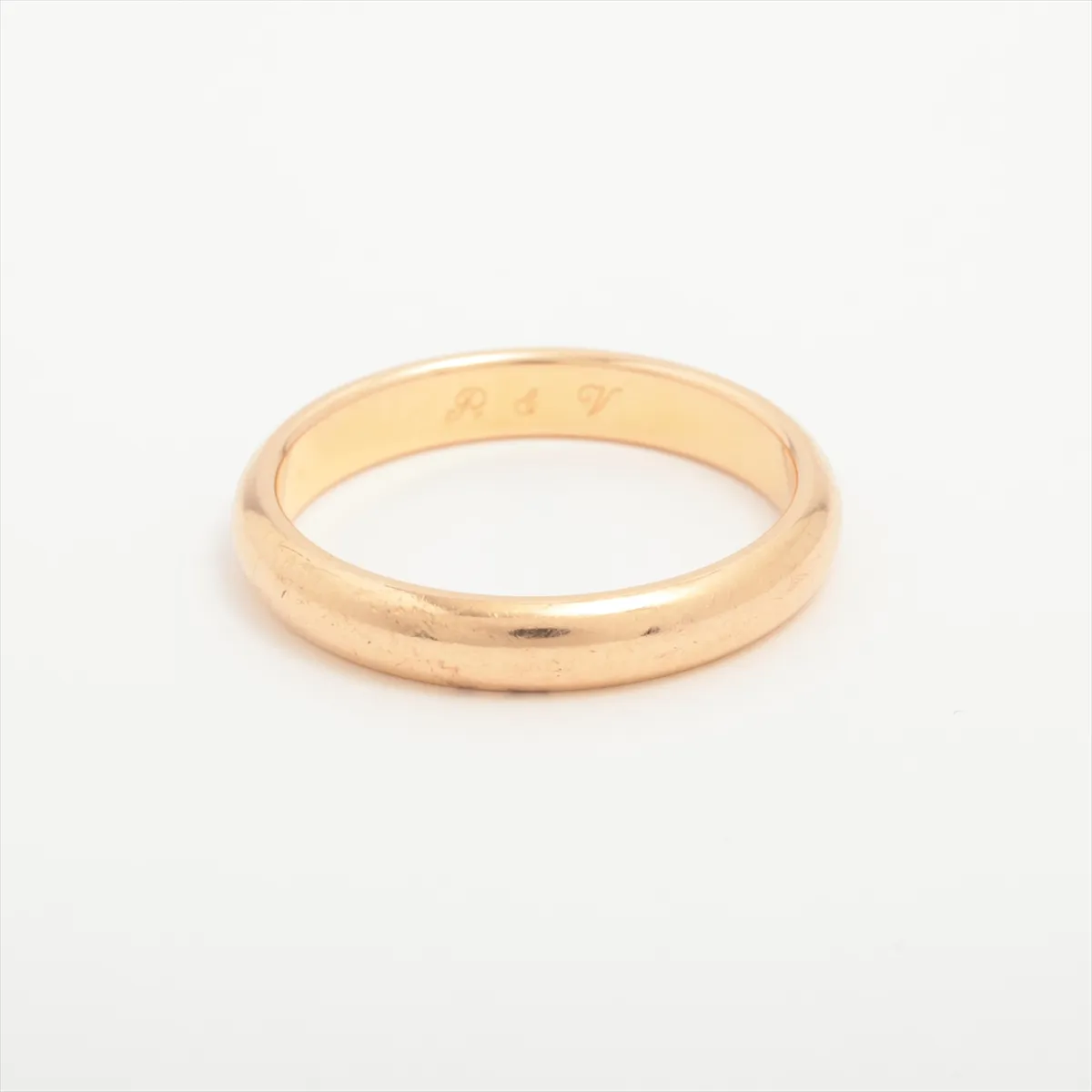 wedding ring, 750 (PG), 5.0g, size 58, initials OHY371, metal scratches. — view 2