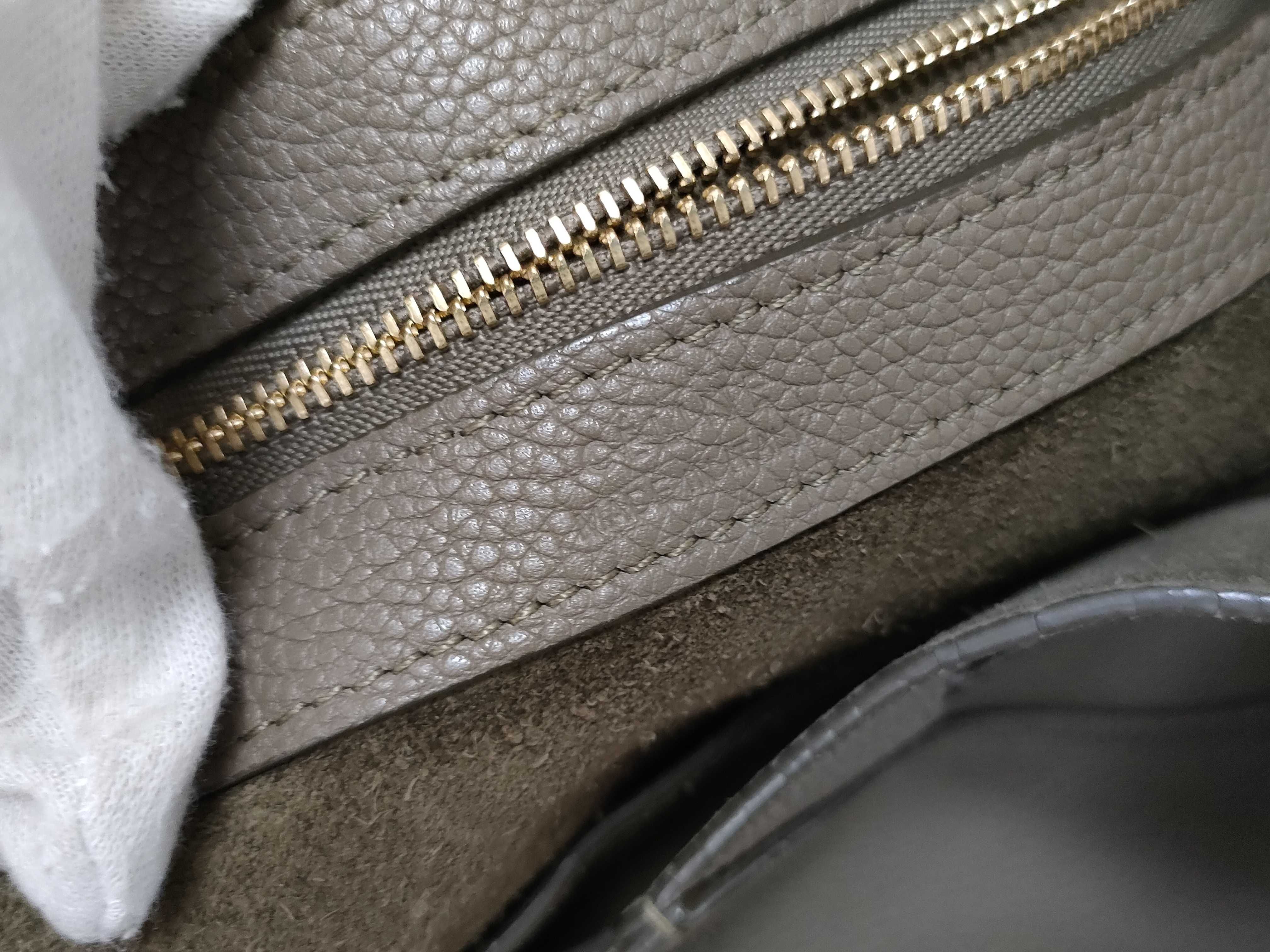 Cabas Phantom Small Leather Shoulder Bag — view 13