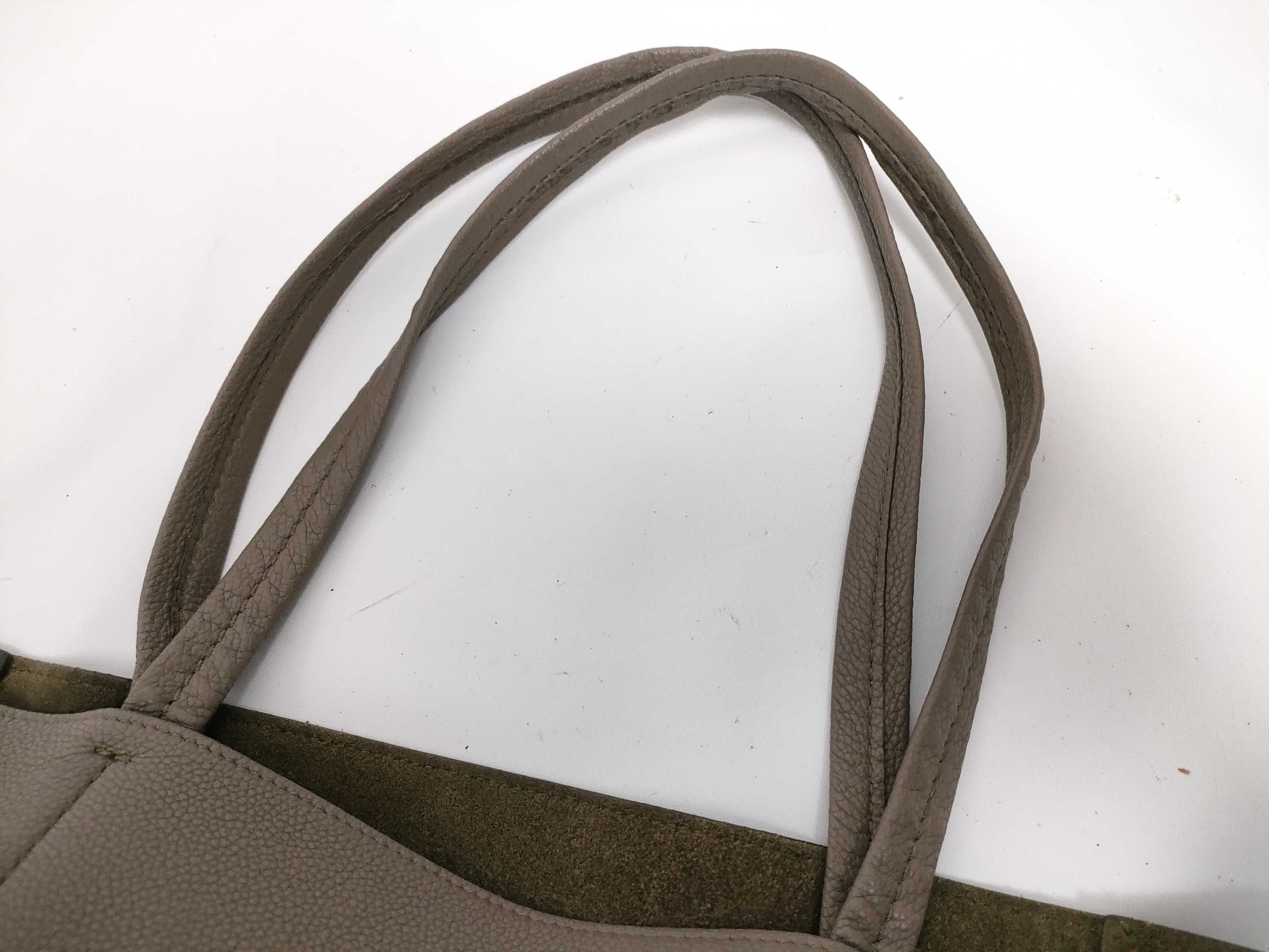 Cabas Phantom Small Leather Shoulder Bag — view 3
