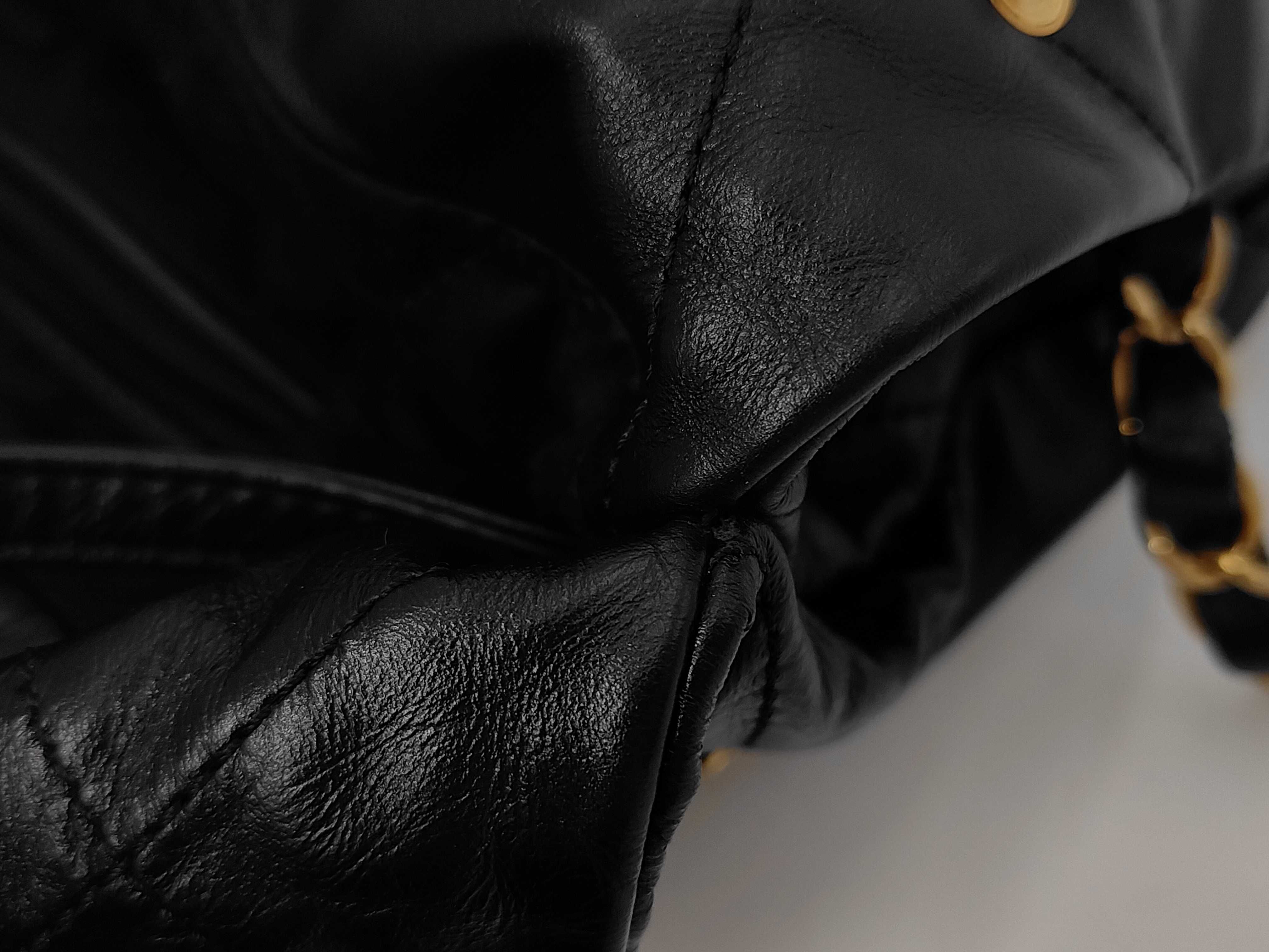 22 Small Shoulder Bag — view 12