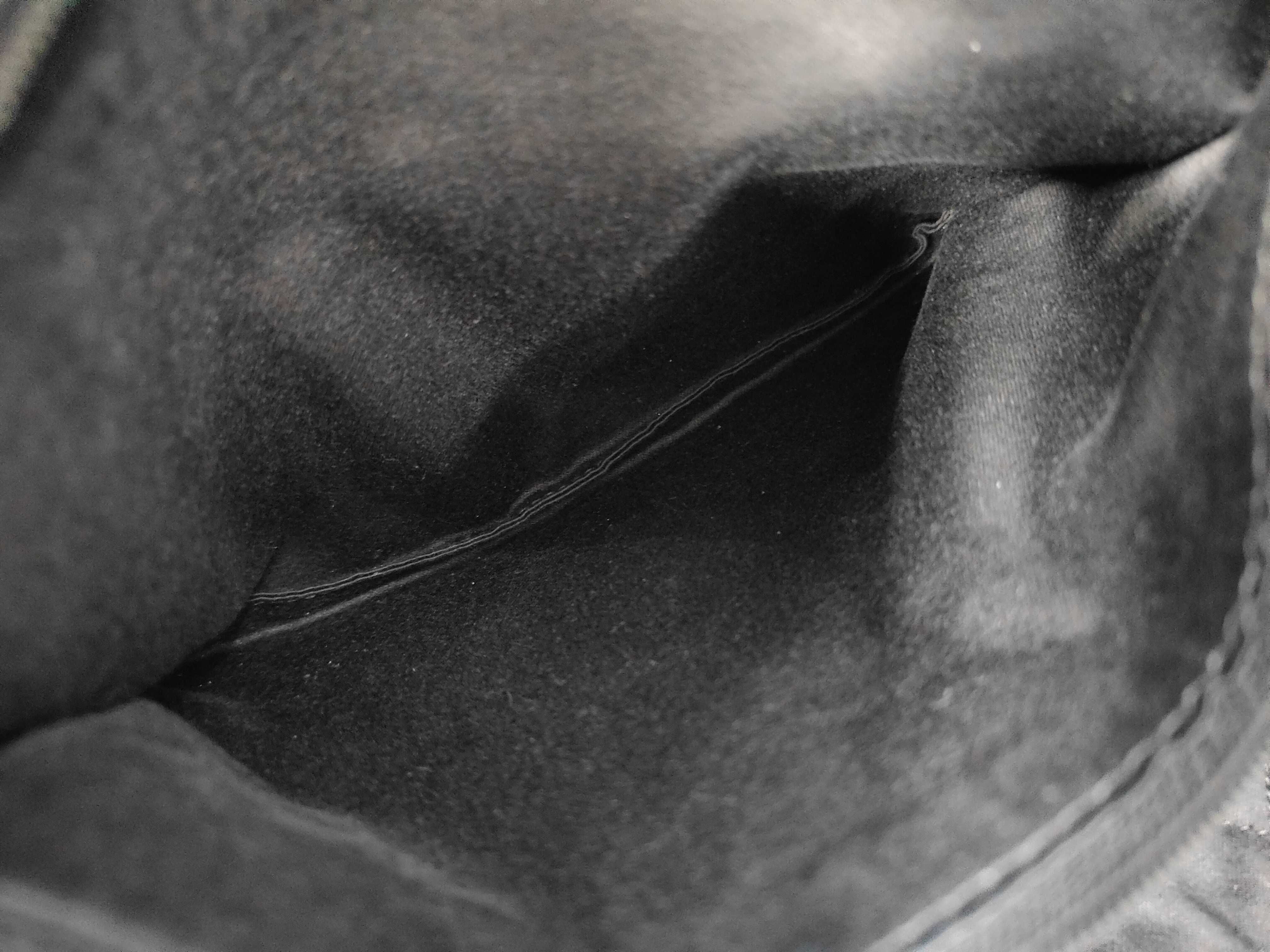 22 Small Shoulder Bag — view 10