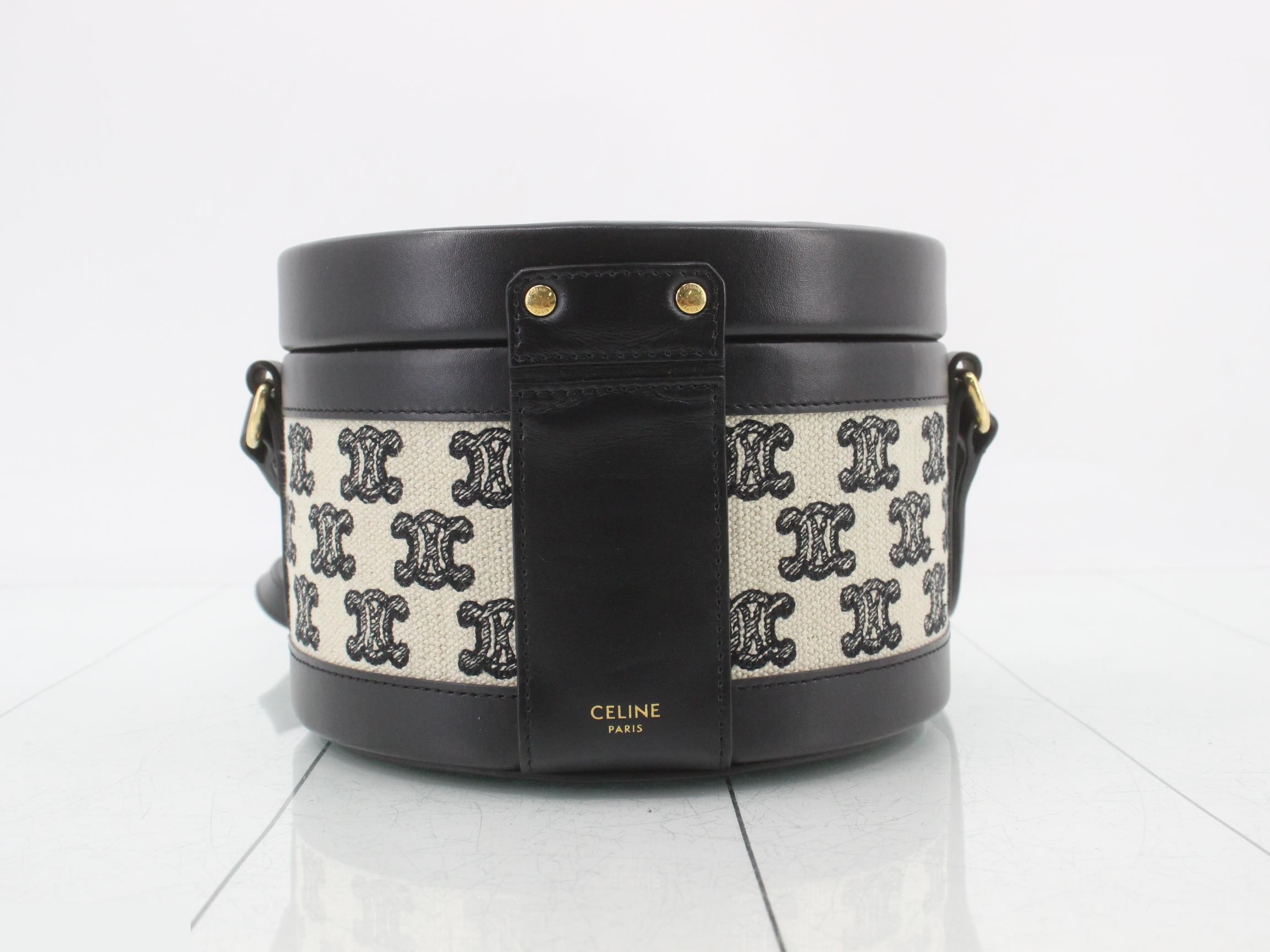 Shoulder bag — view 2