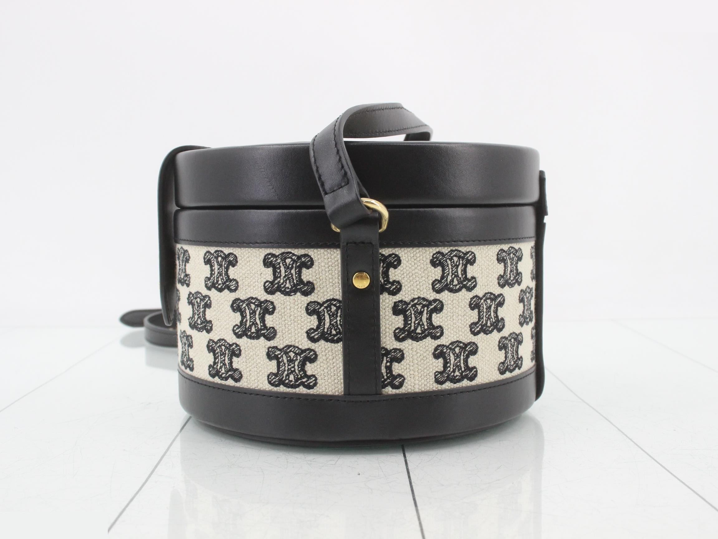 Shoulder bag — view 3