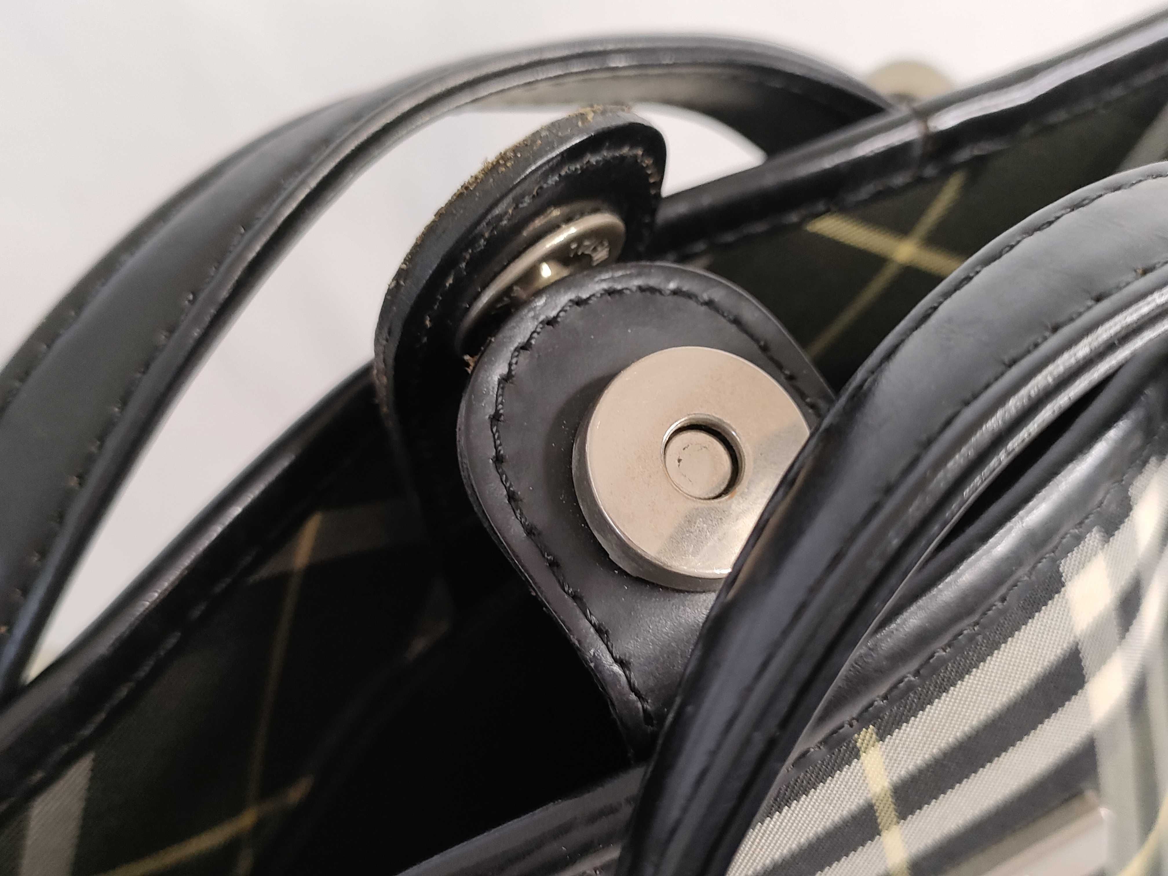 Blue Label Check Pattern Tote Bag — view 12