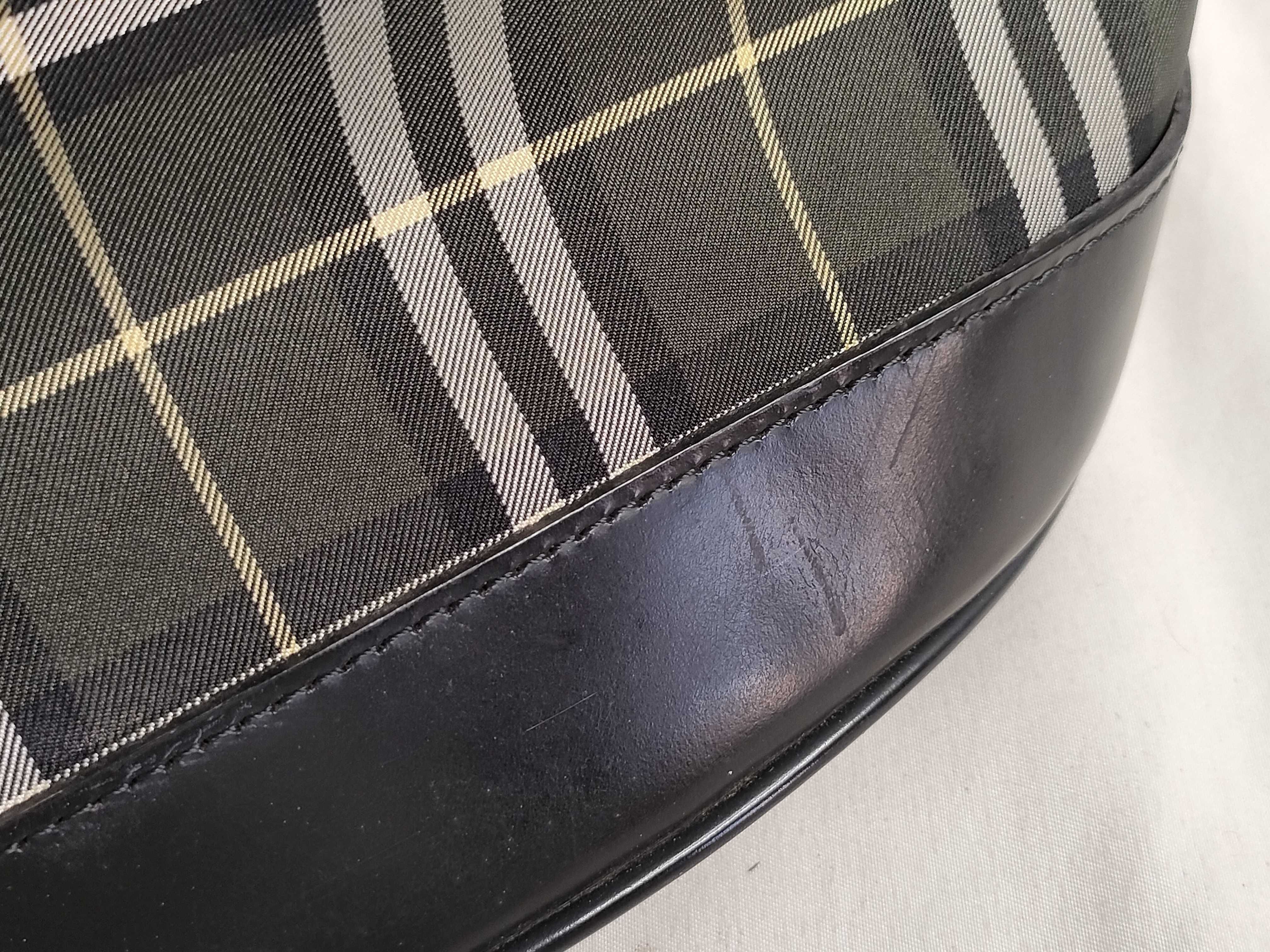Blue Label Check Pattern Tote Bag — view 13