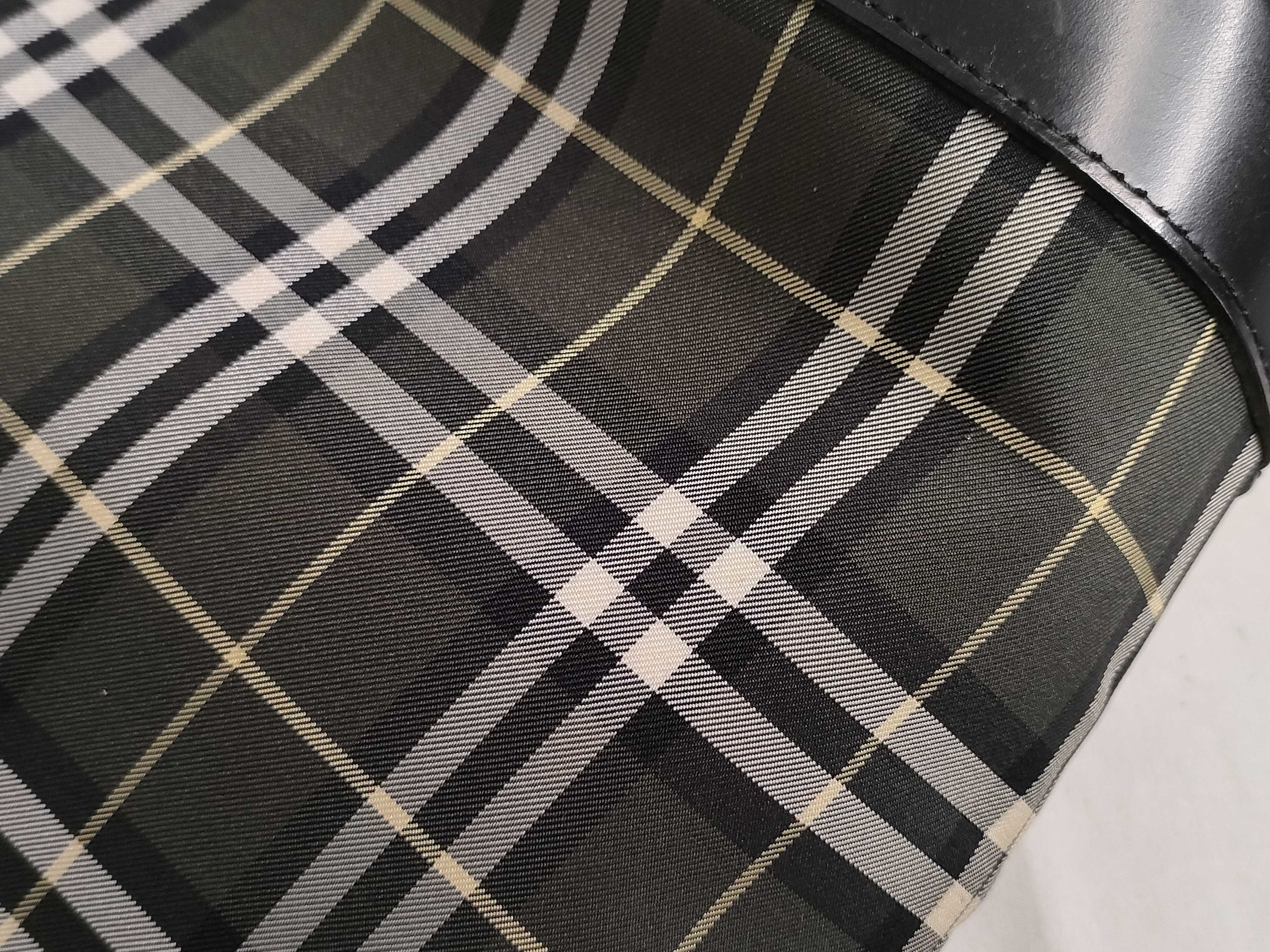 Blue Label Check Pattern Tote Bag — view 14