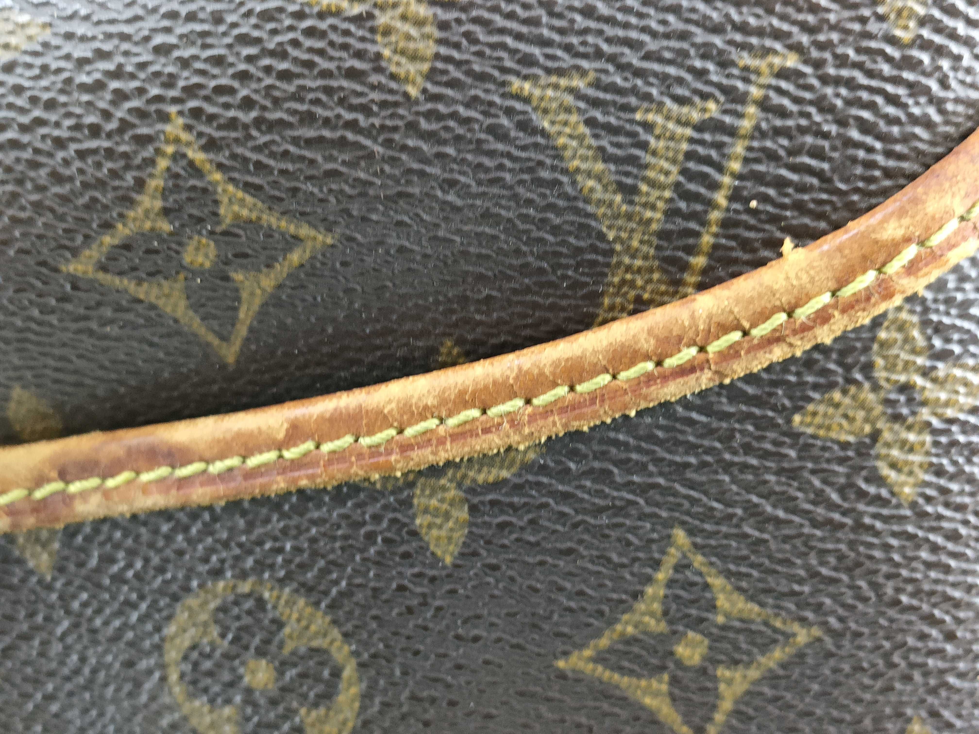 Monogram Louis Vuitton Monogram Deauville Handbag — view 14