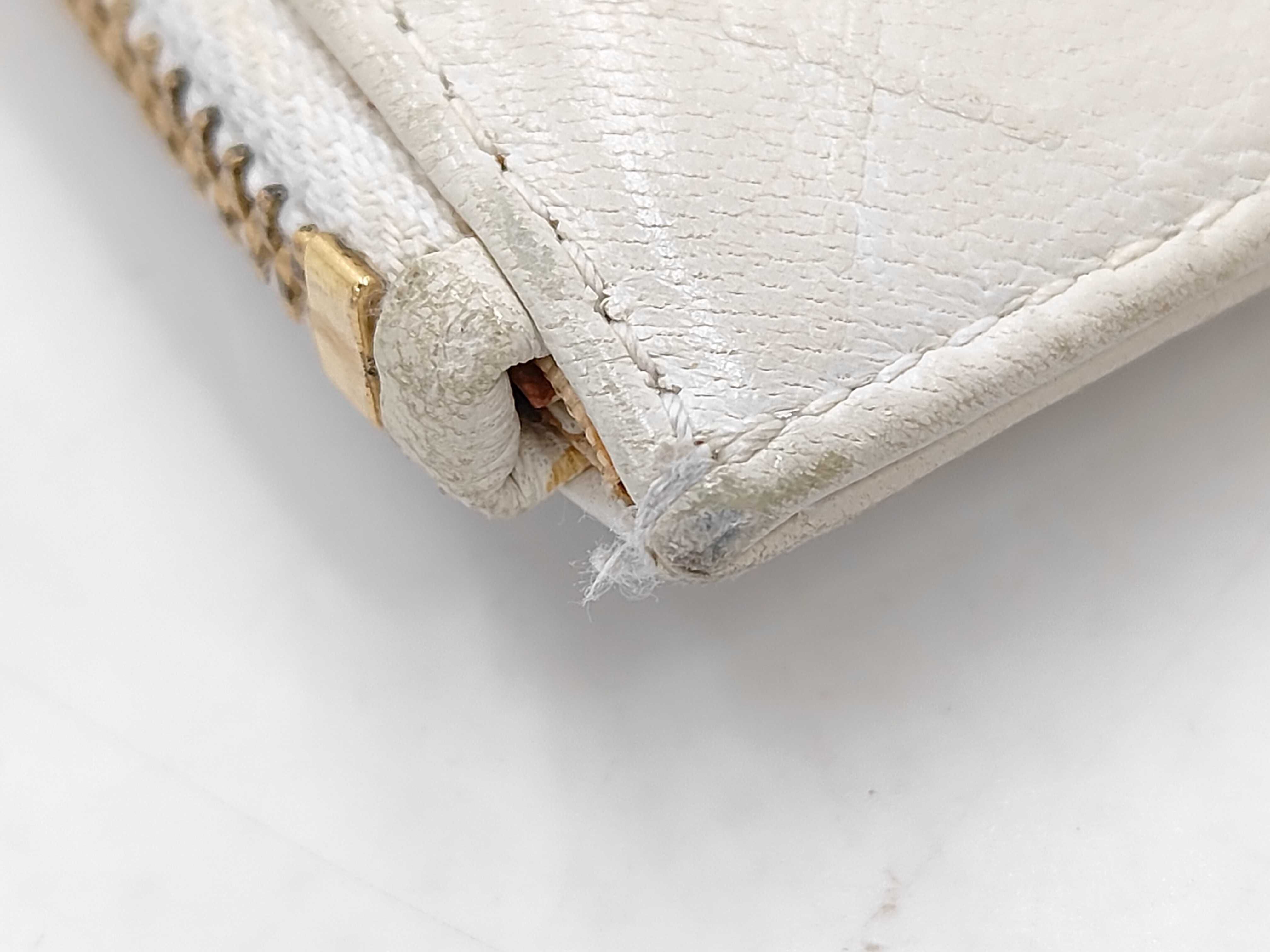coin case with camellia charm, ivory, serial number 9. — view 3