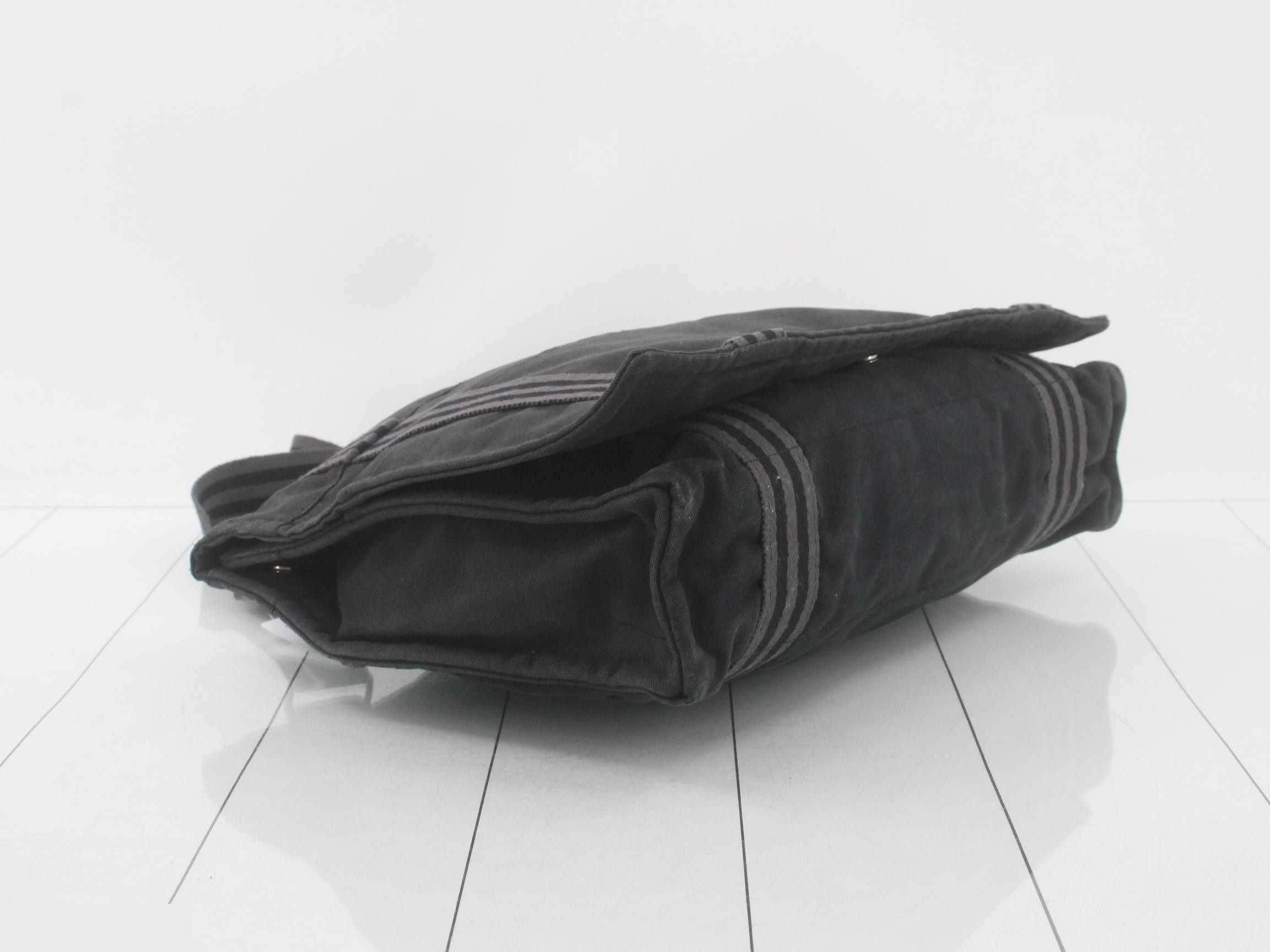 Fourre-Tout Bassas Shoulder Bag — view 5