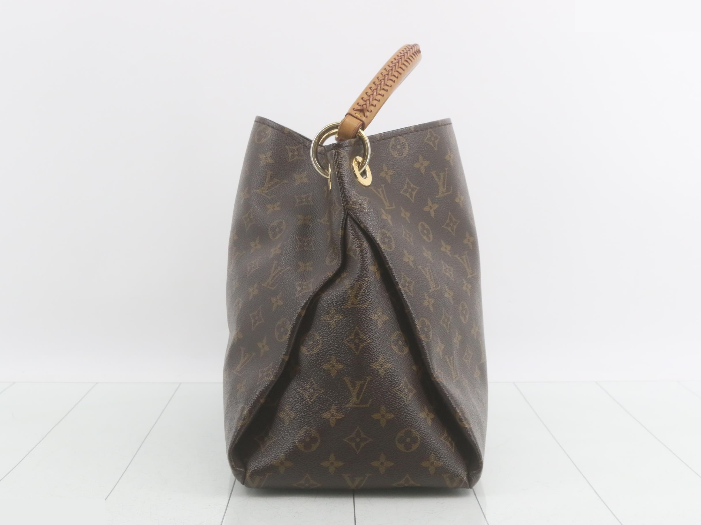 Monogram Artsy MM Shoulder Bag — view 3