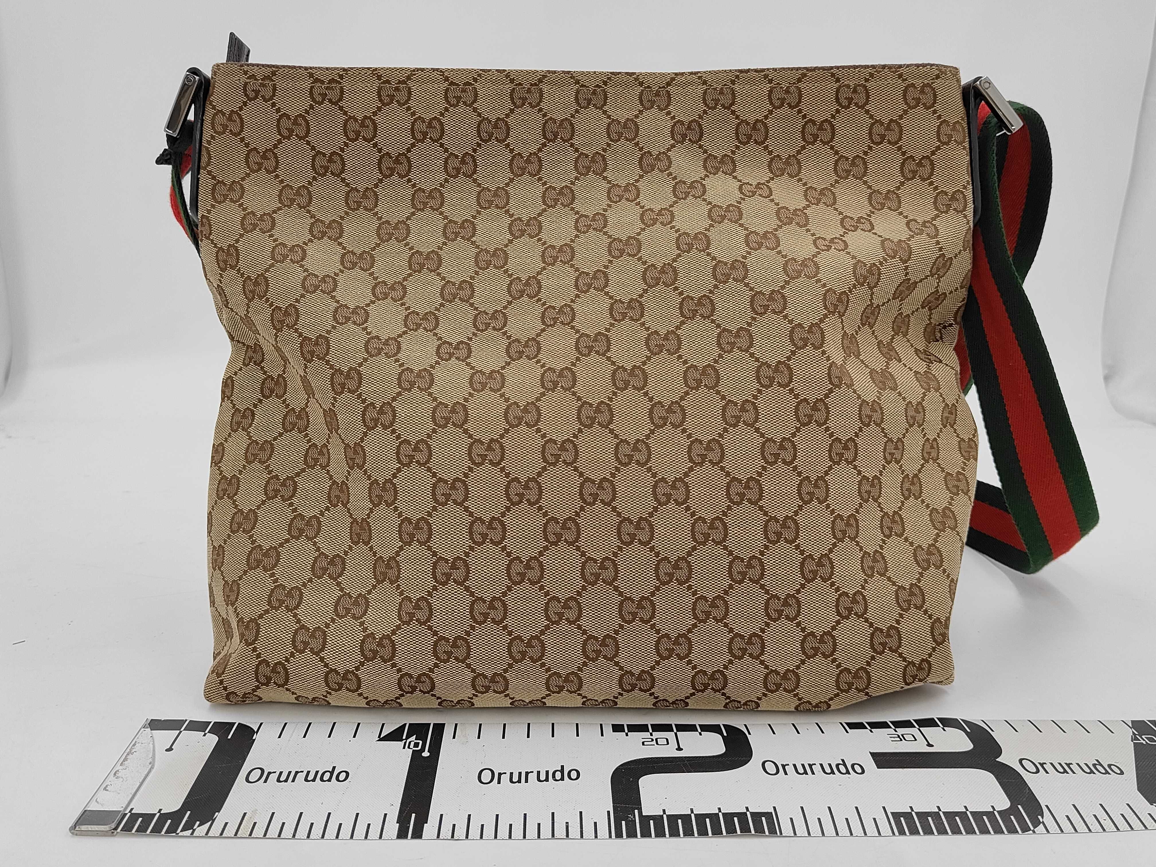 GG Canvas 189751 Shoulder Bag — view 2