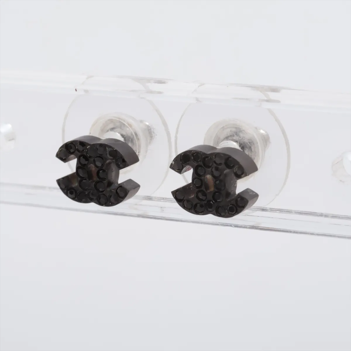 Coco Mark 09P Earrings (Pair) GP x Rhinestone Black — view 3