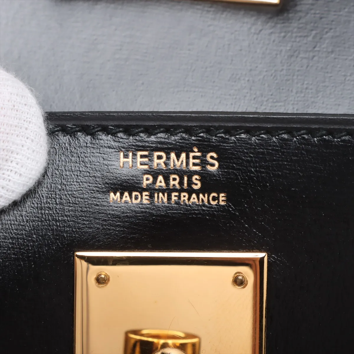[Individually wrapped] Hermes Kelly 32 Serie Box Calf Black Gold Hardware R:1988 — view 11