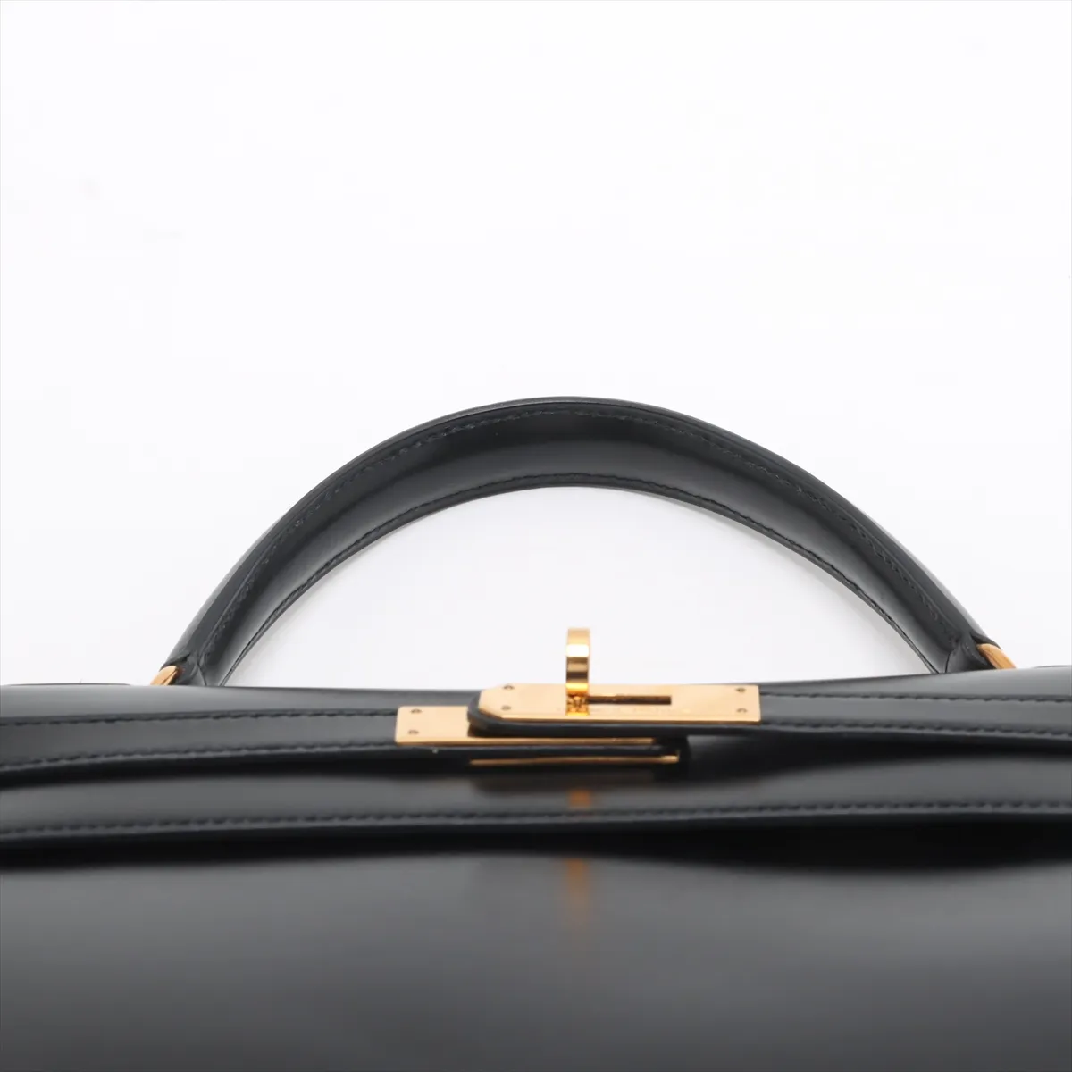 [Individually wrapped] Hermes Kelly 32 Serie Box Calf Black Gold Hardware R:1988 — view 6