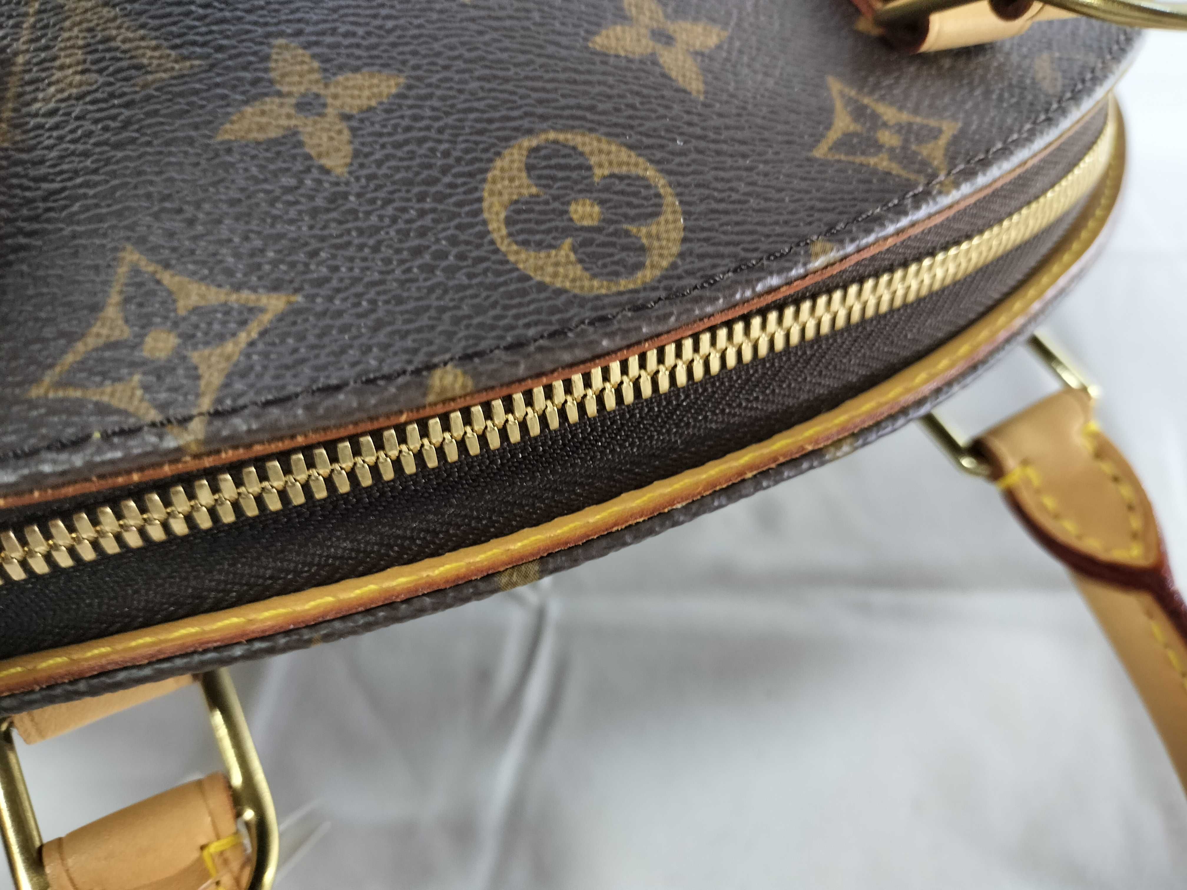 Monogram Ellipse PM M51127 Handbag — view 6