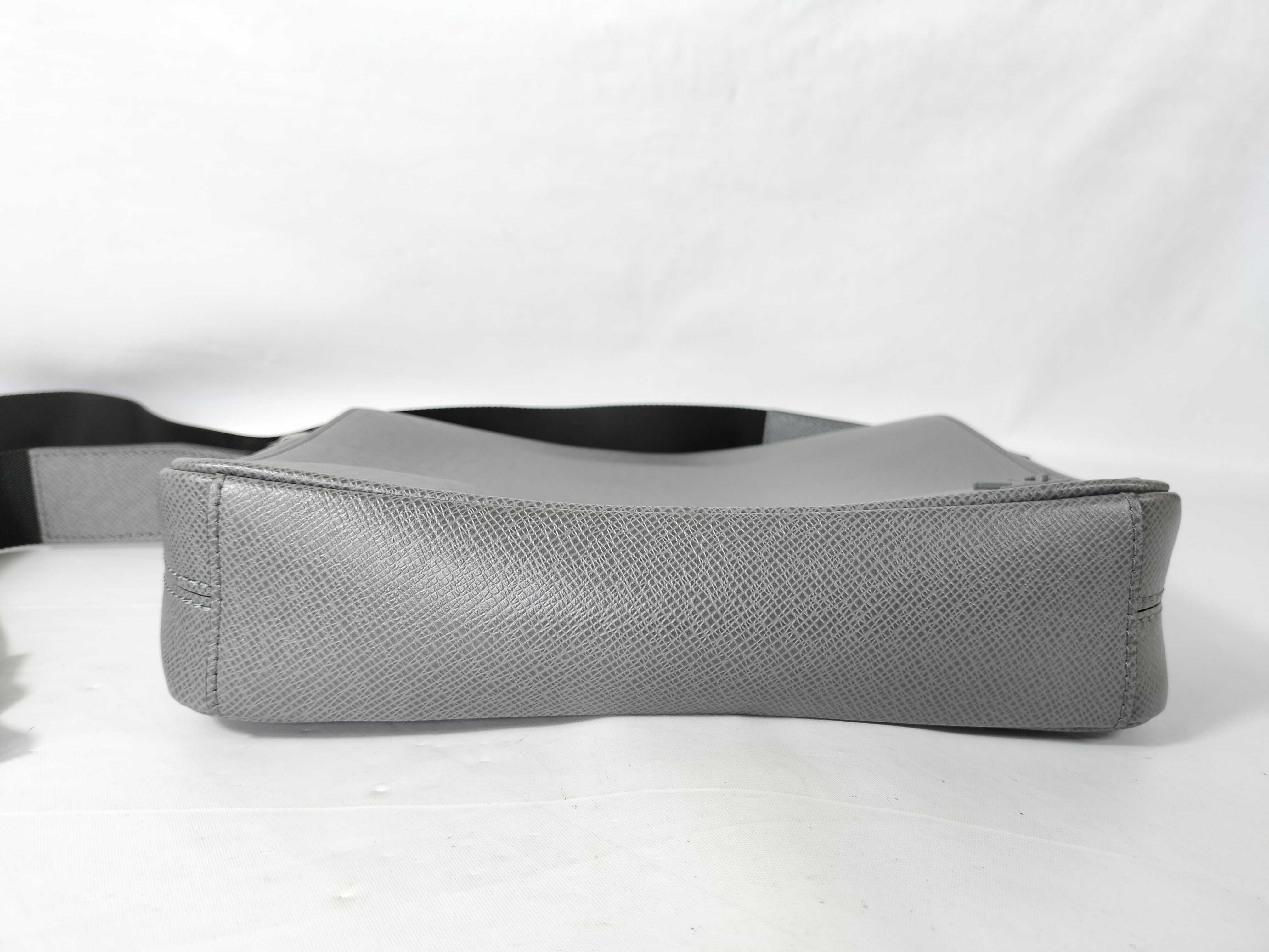 Taiga District Shoulder Bag — view 6
