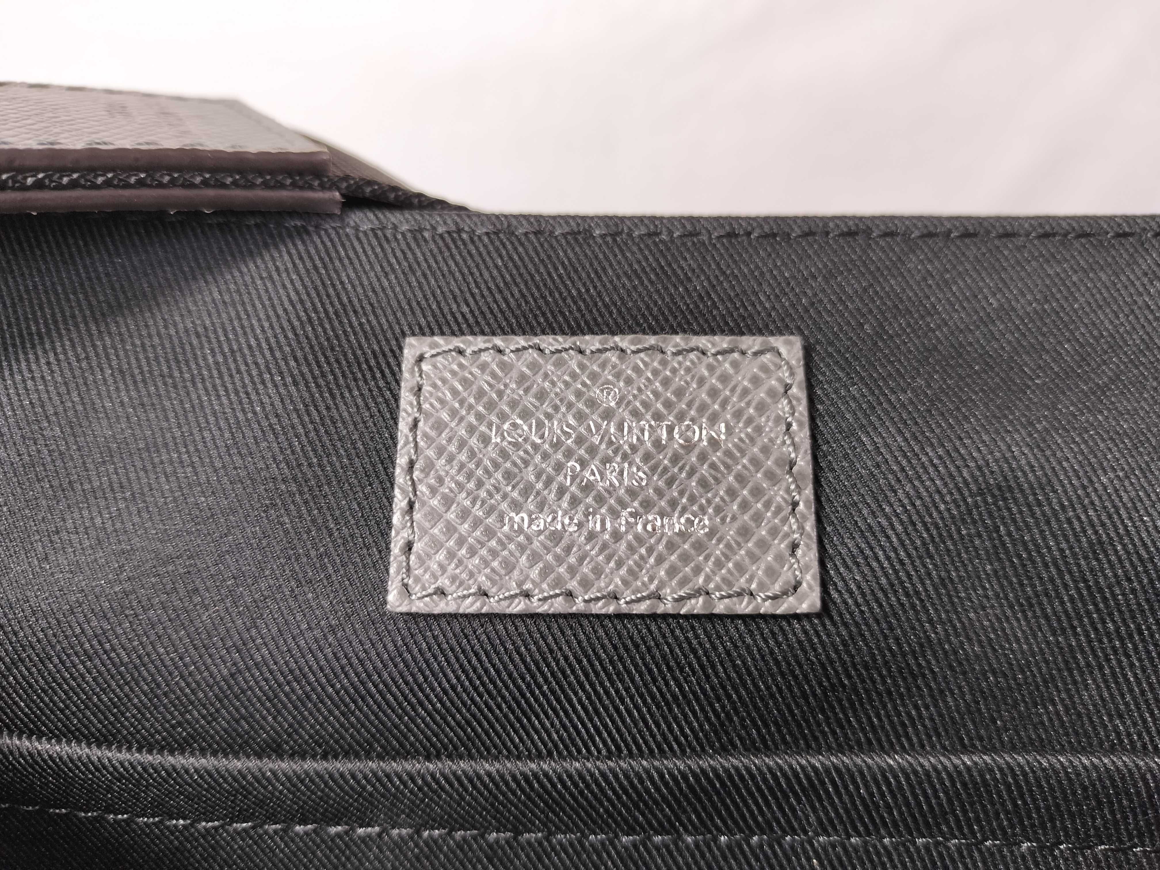Taiga District Shoulder Bag — view 10