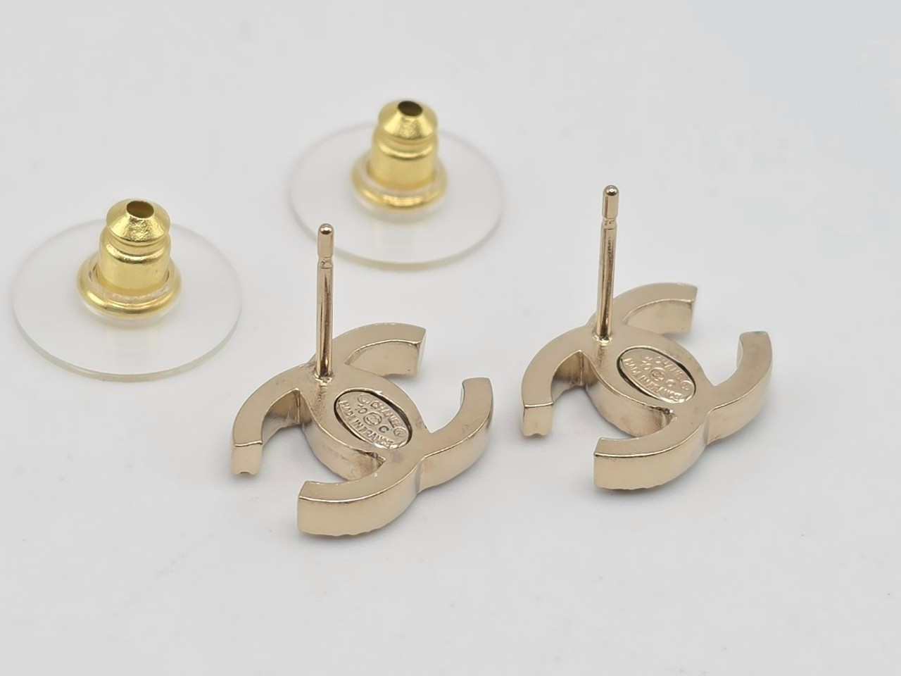 earrings — view 5
