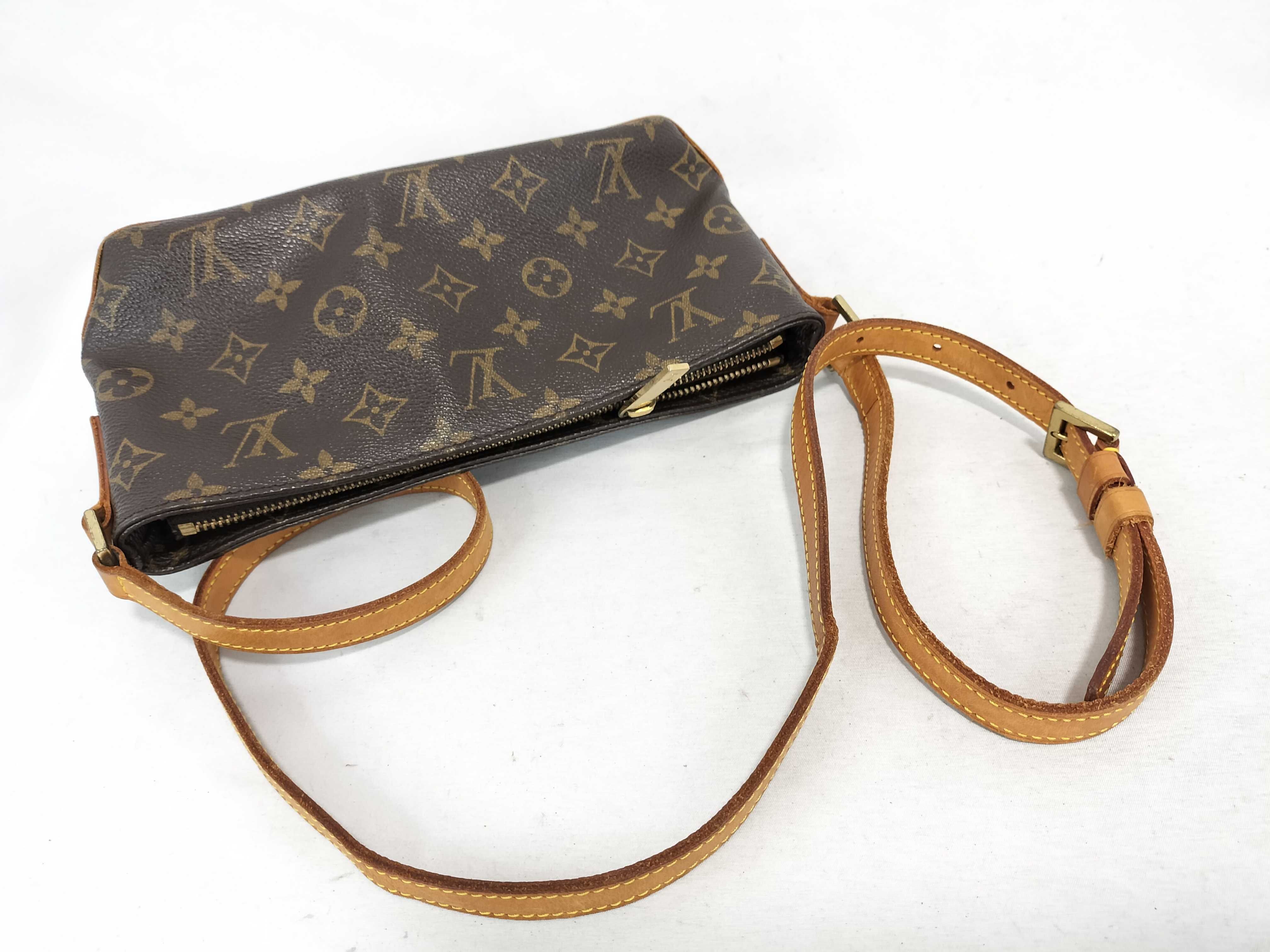 Monogram LV Monogram Trotteur M51240 B-grade Shoulder Bag — view 3