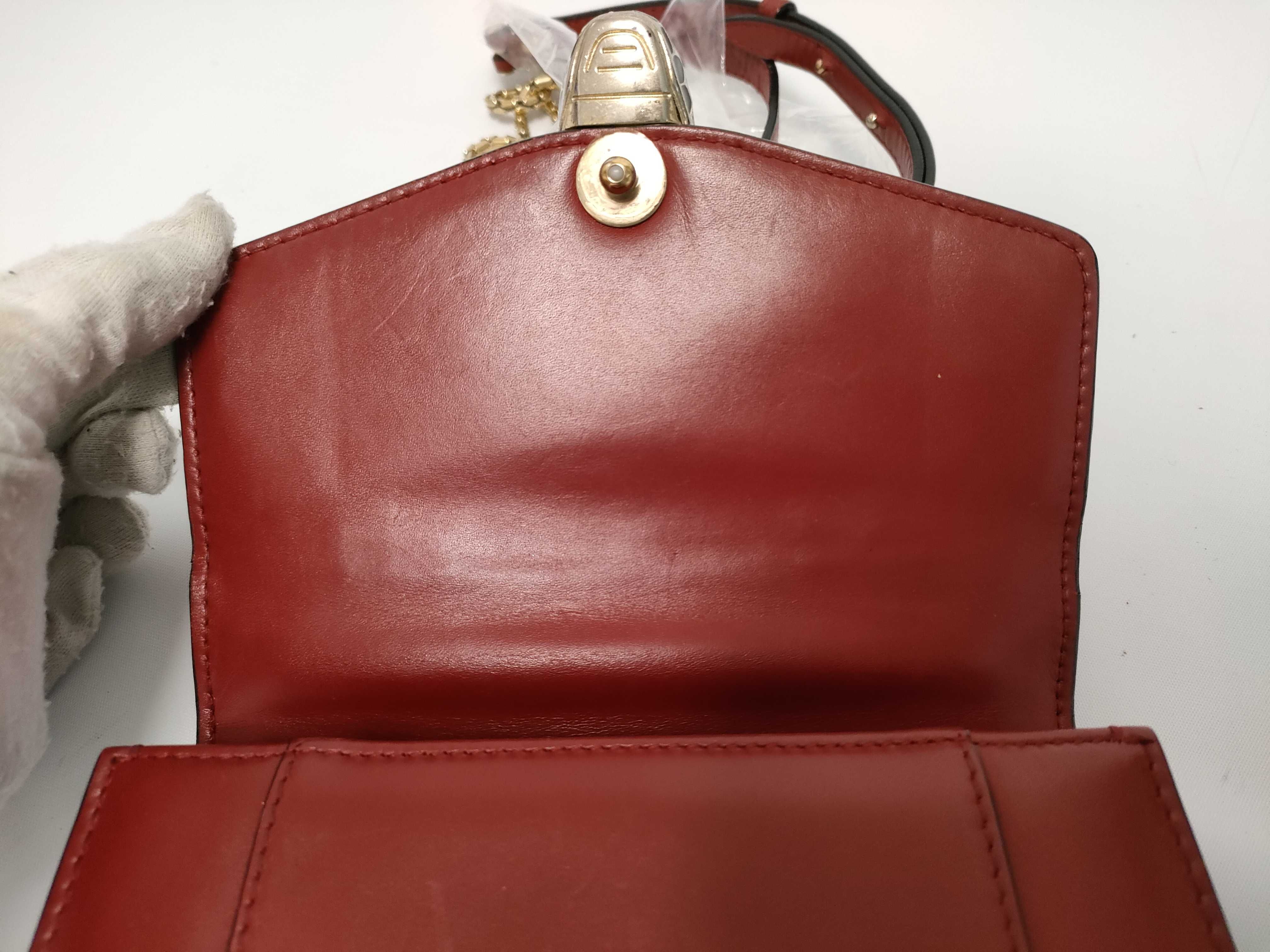 Serpenti Red Gold Handbag — view 9