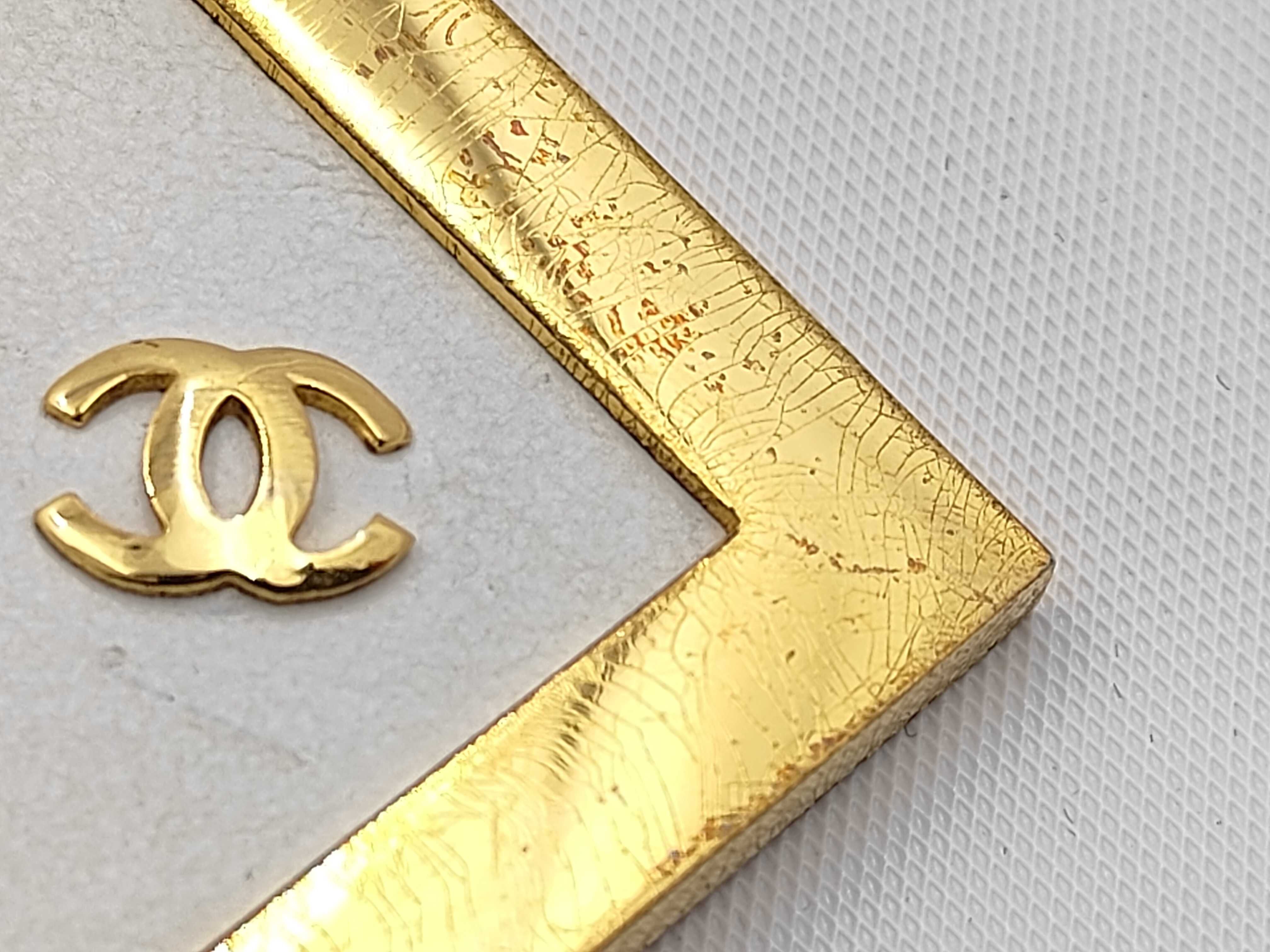 White Leather Belt with Coco Logo — view 7